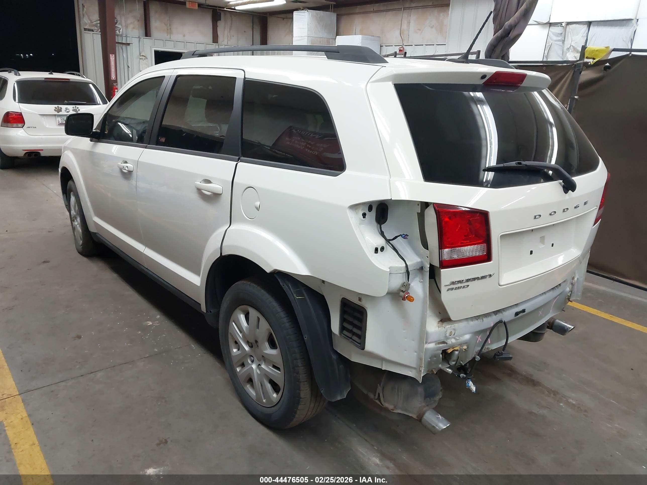 DODGE JOURNEY image 3