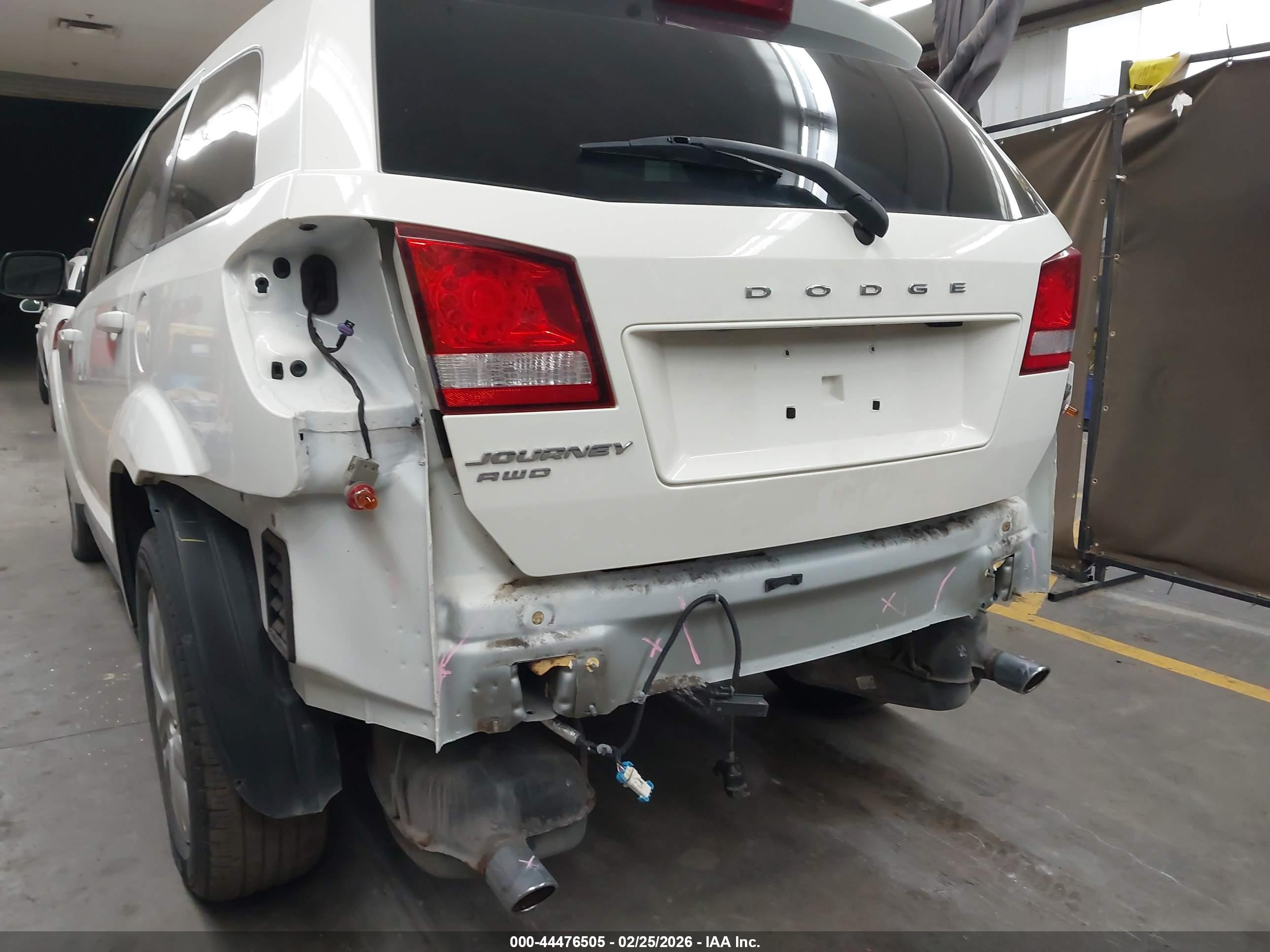DODGE JOURNEY image 6
