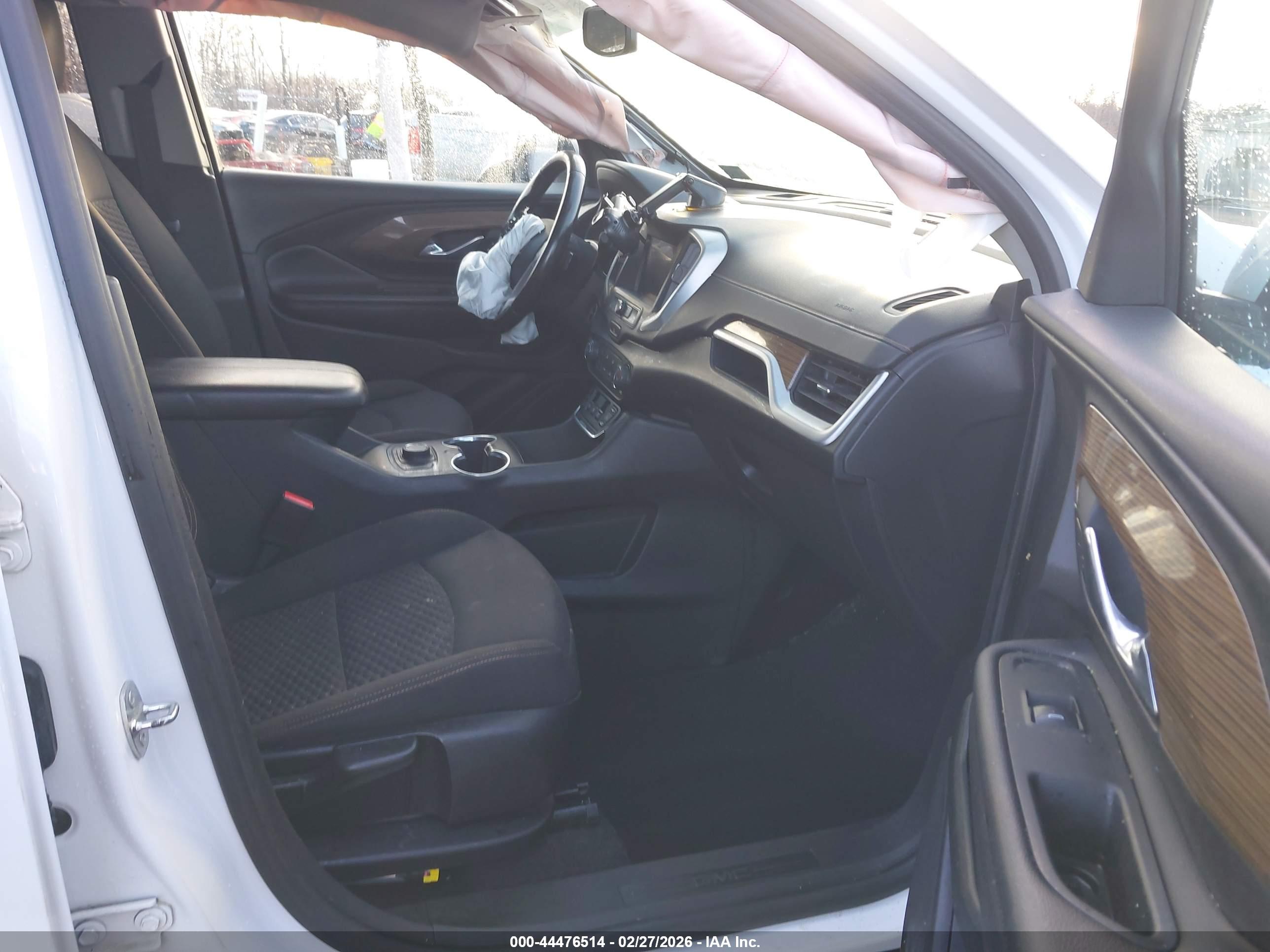 GMC TERRAIN image 5