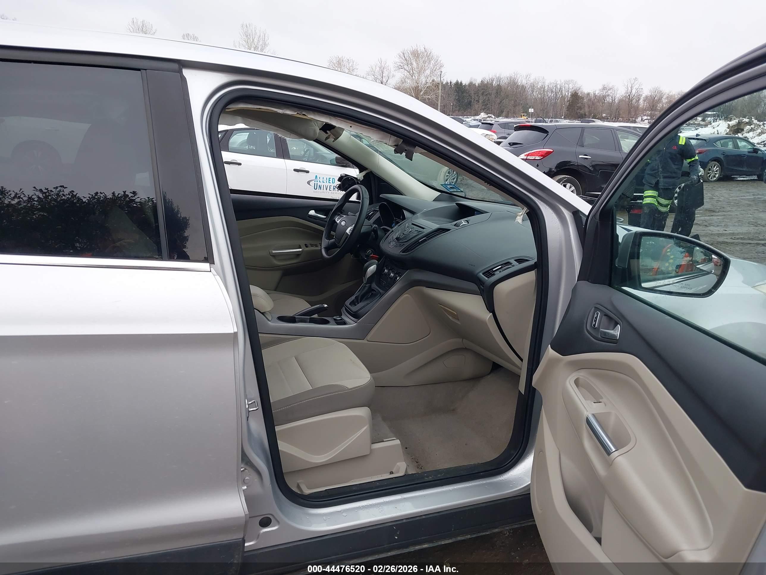 FORD ESCAPE image 5
