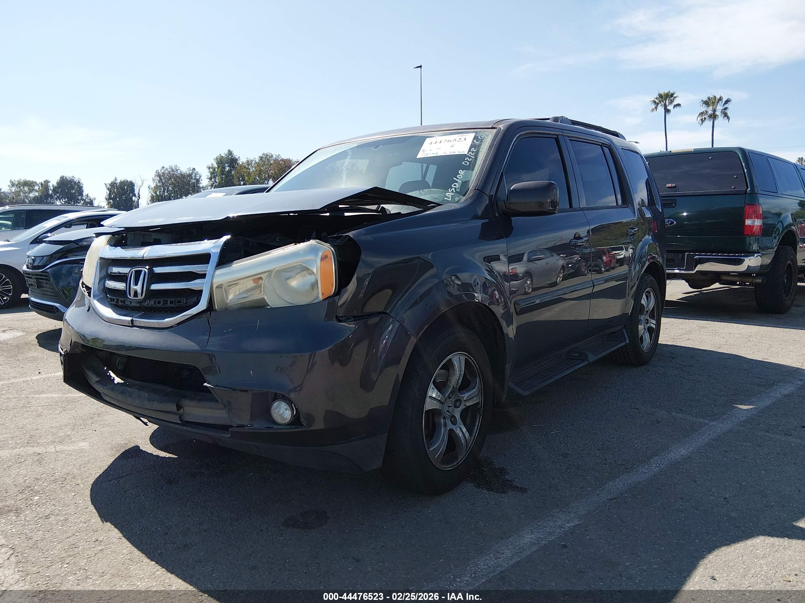 HONDA PILOT image 2