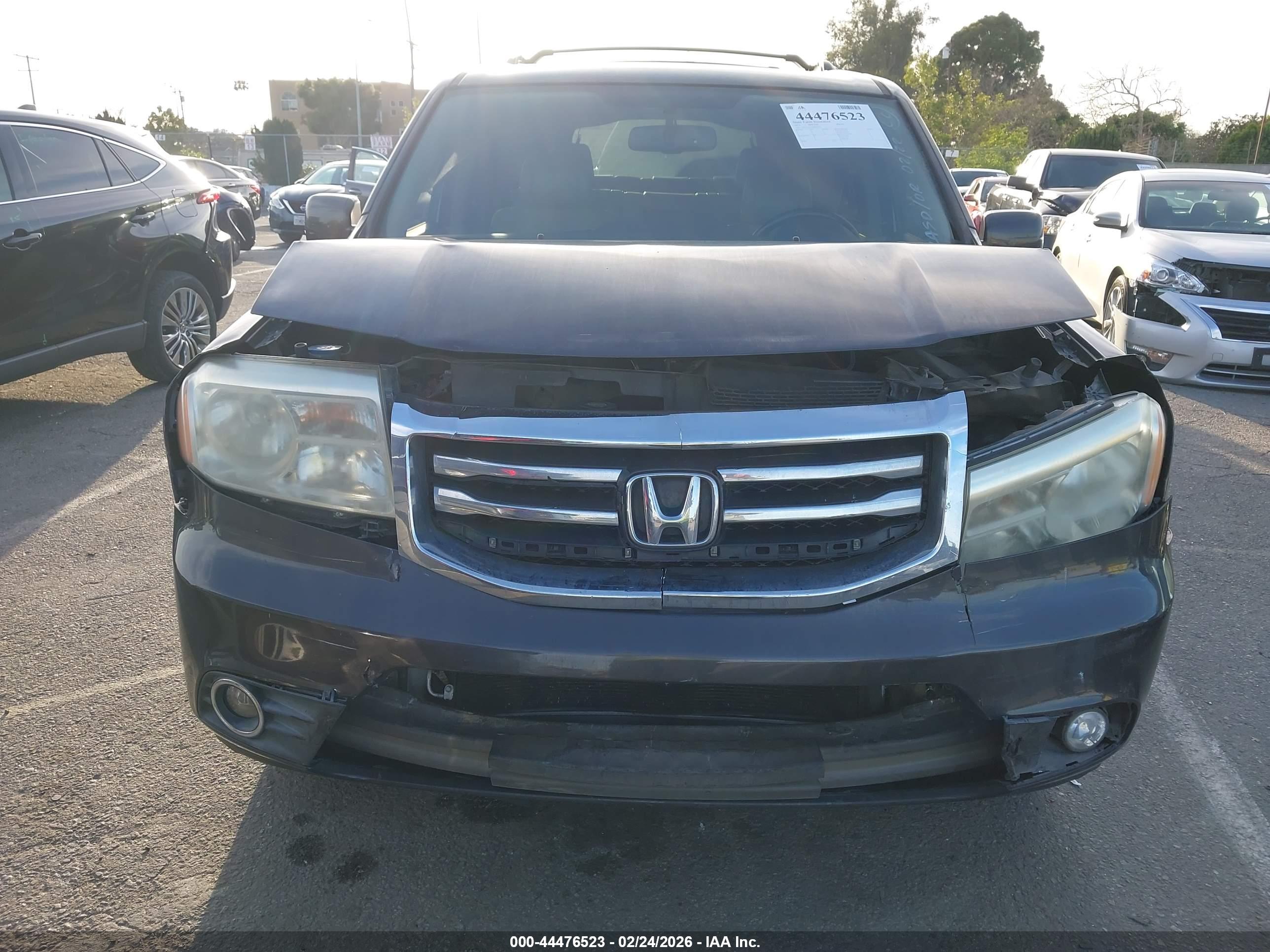 HONDA PILOT image 6