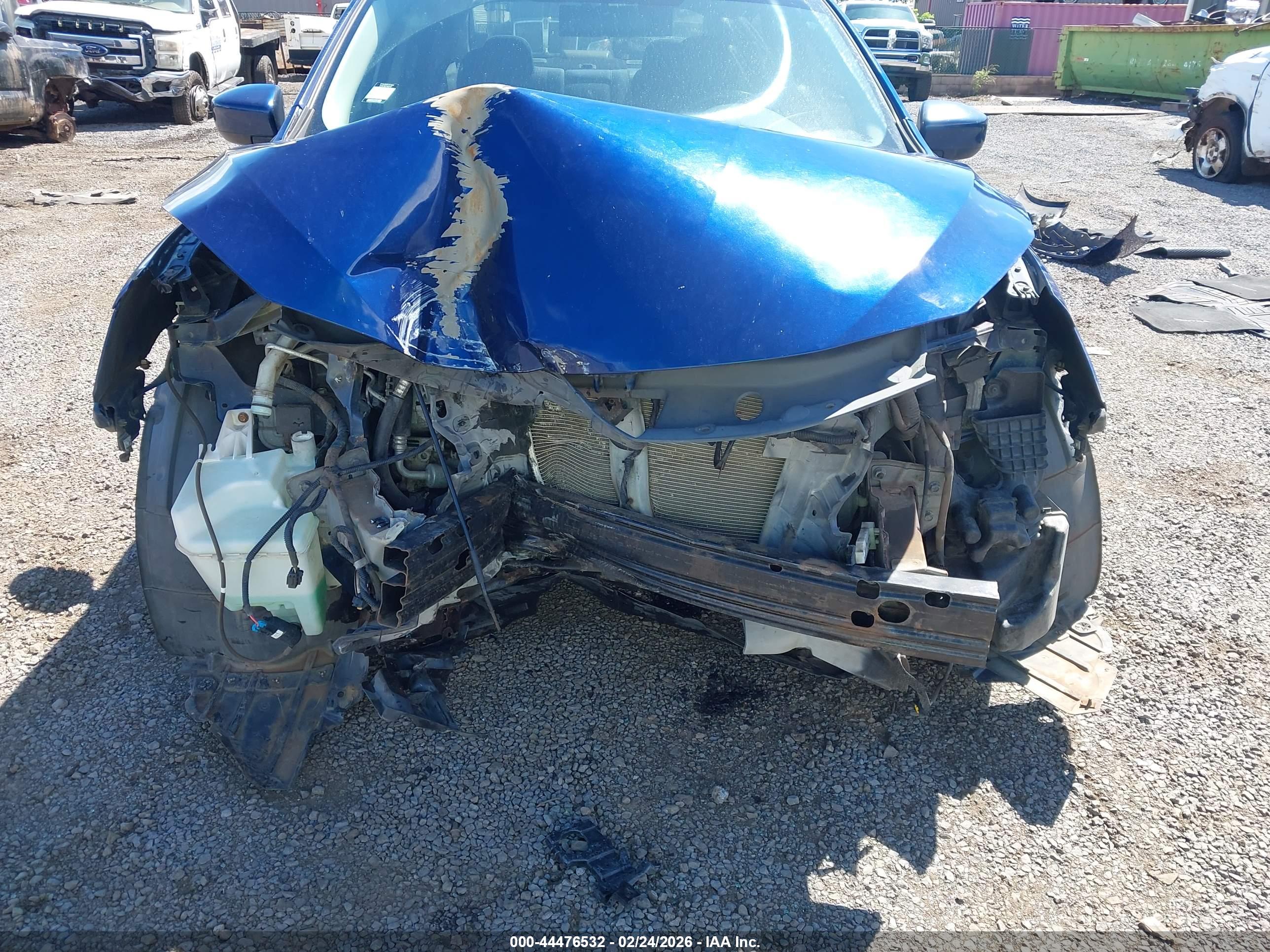 NISSAN SENTRA image 6