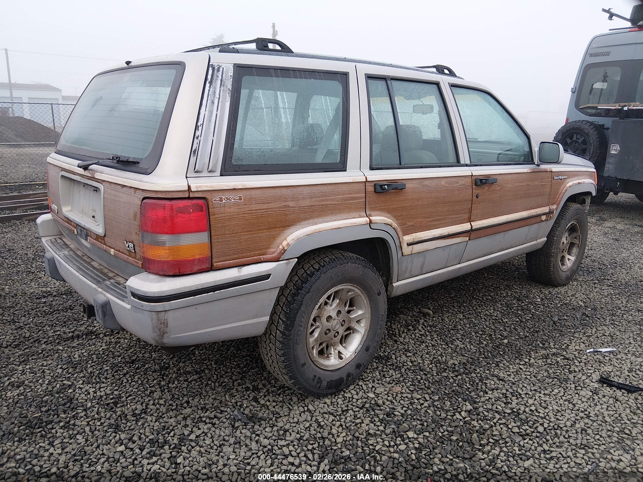 JEEP GRAND image 4