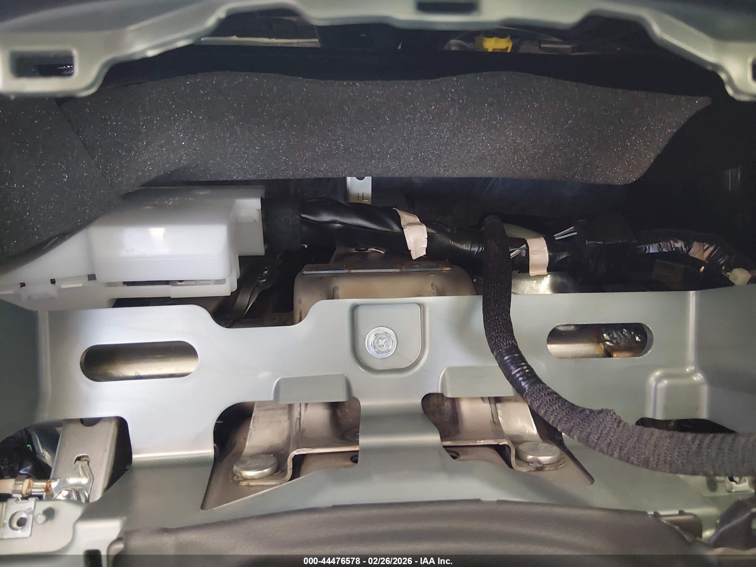 TOYOTA COROLLA image 7