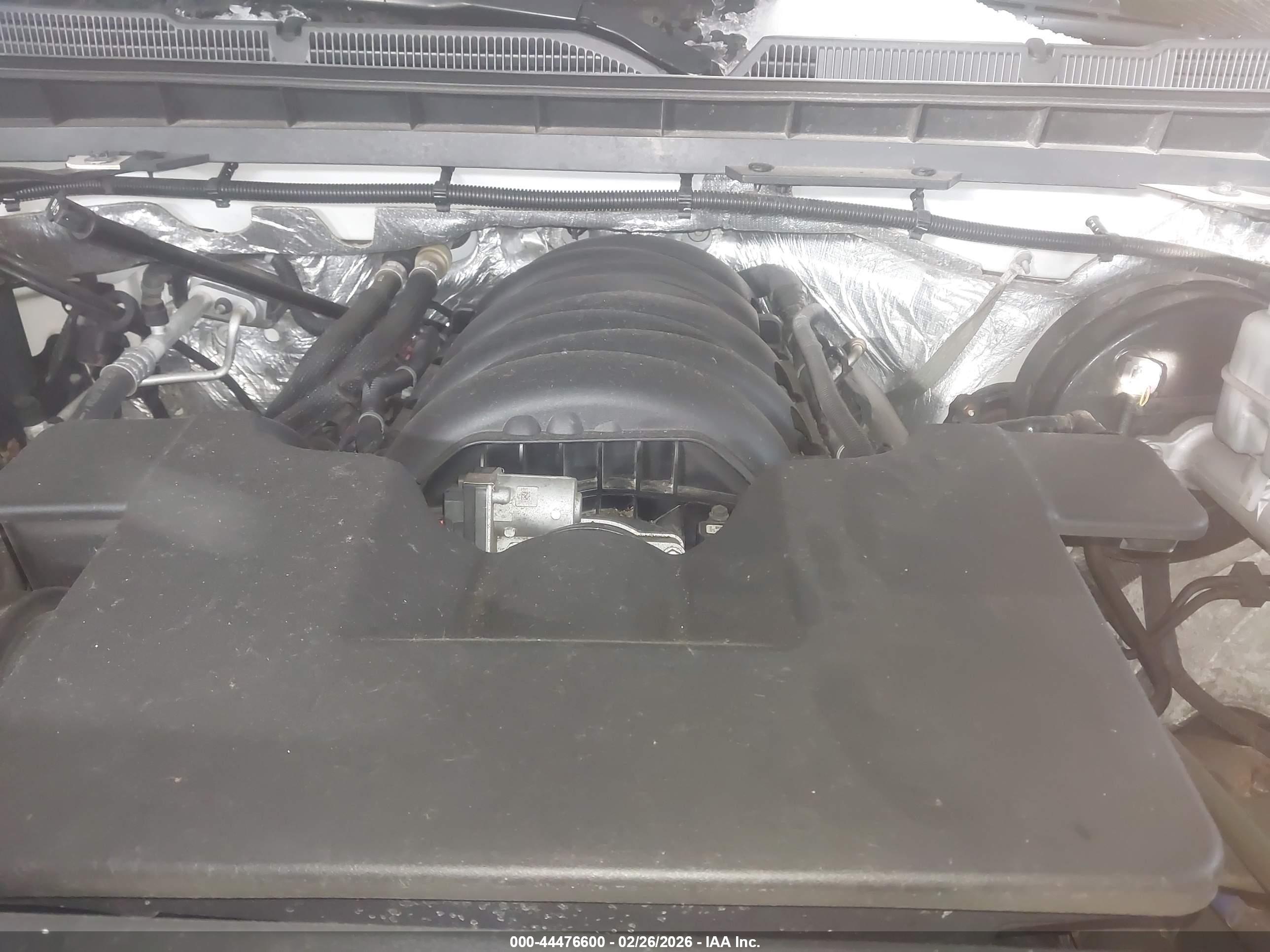 CHEVROLET SILVERADO image 10