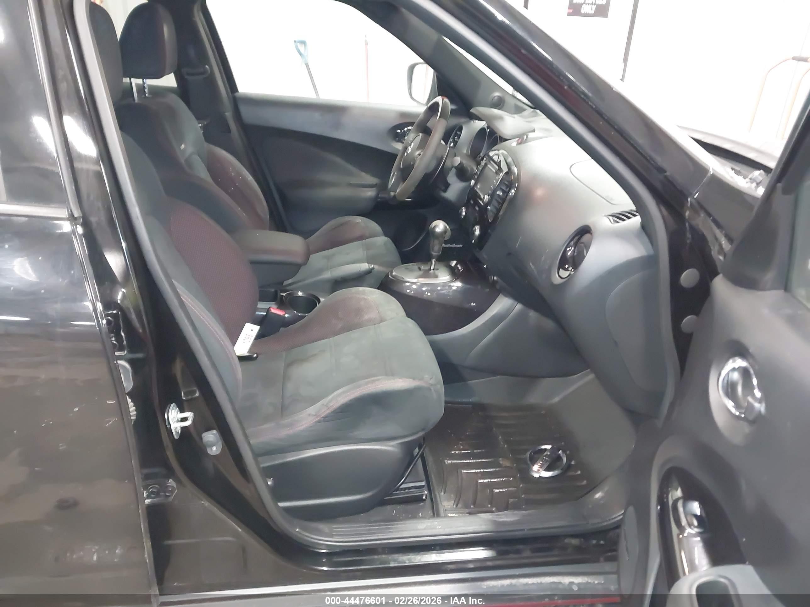 NISSAN JUKE image 5