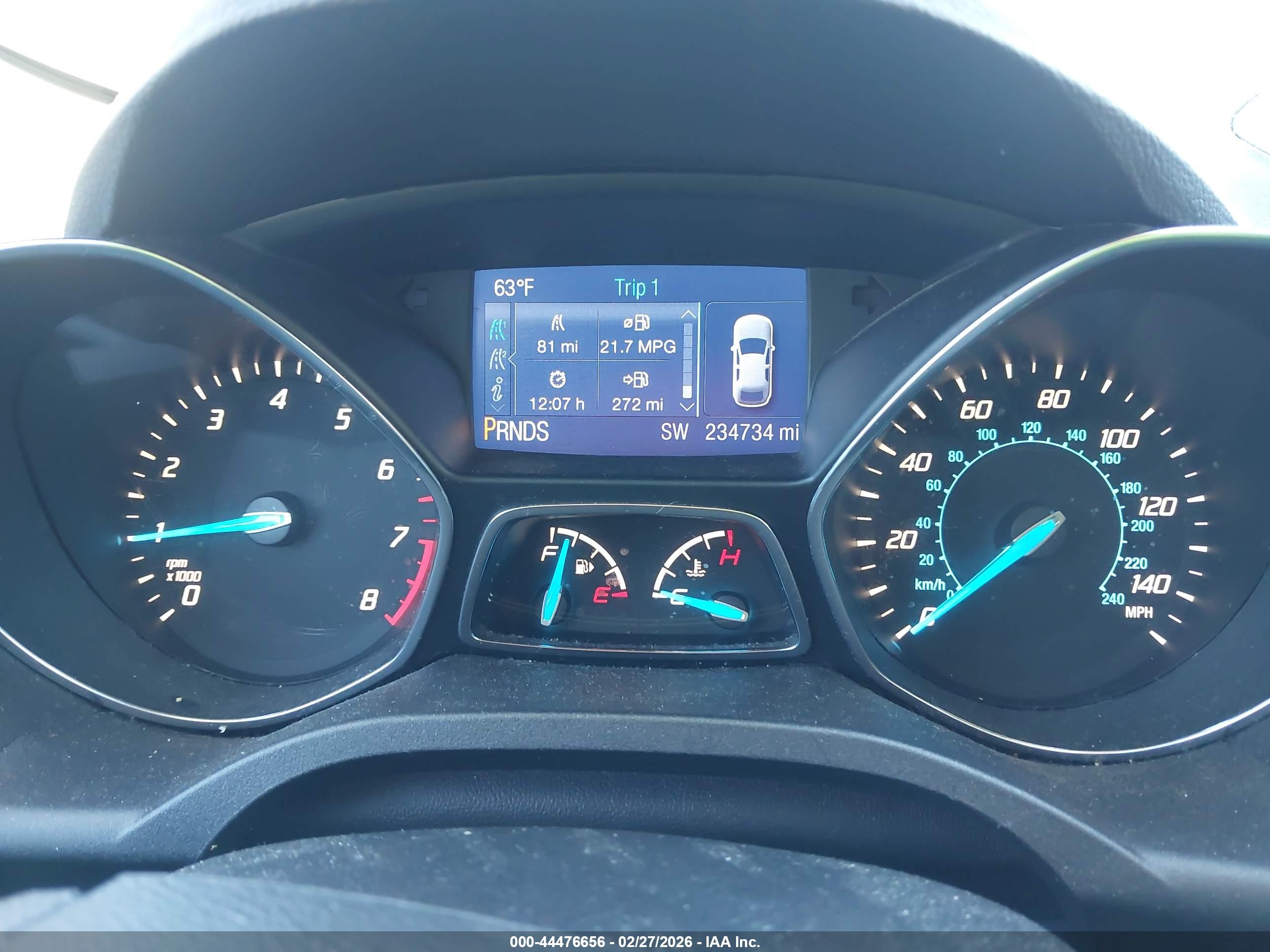 FORD ESCAPE image 7
