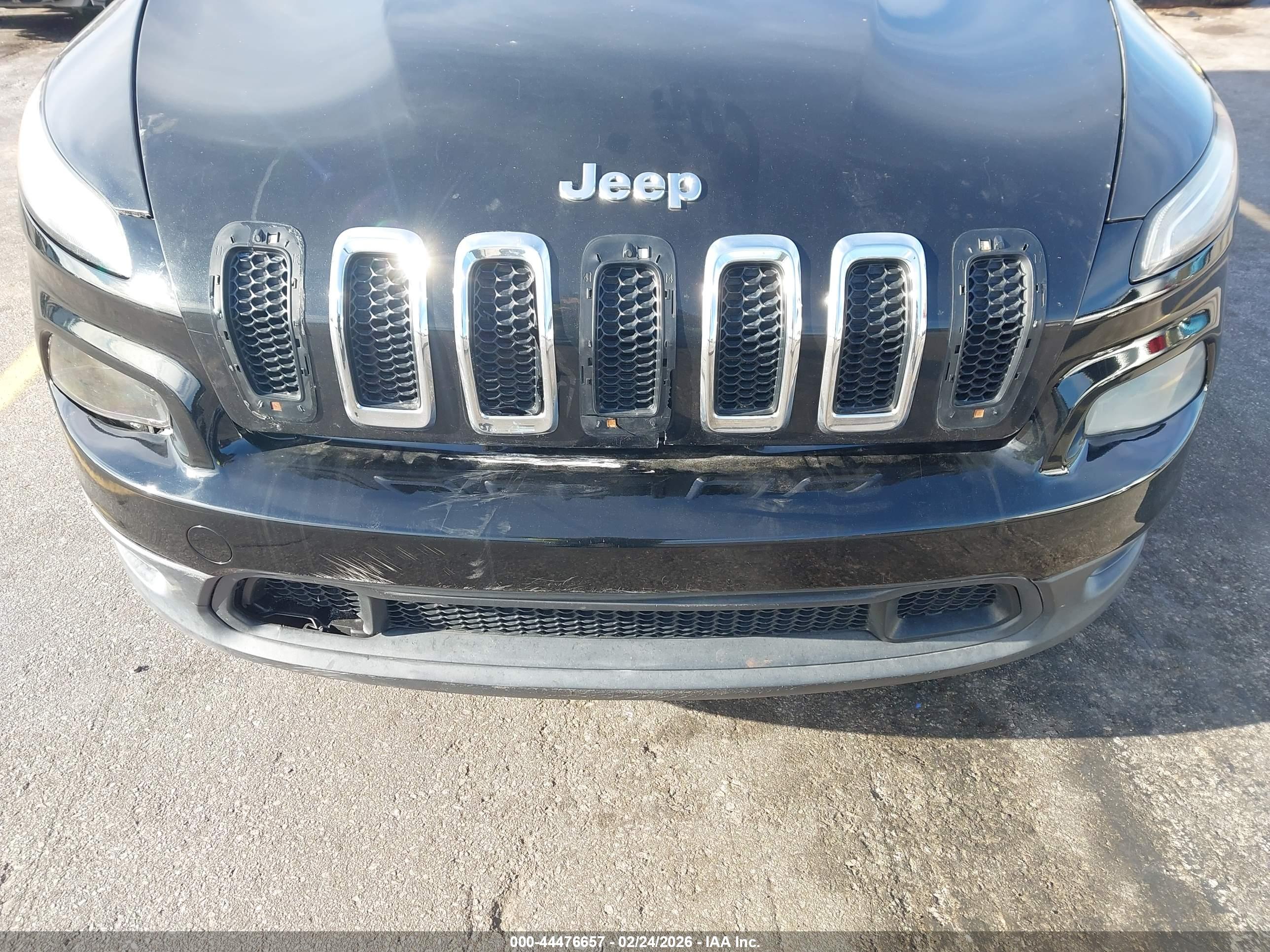 JEEP CHEROKEE image 6