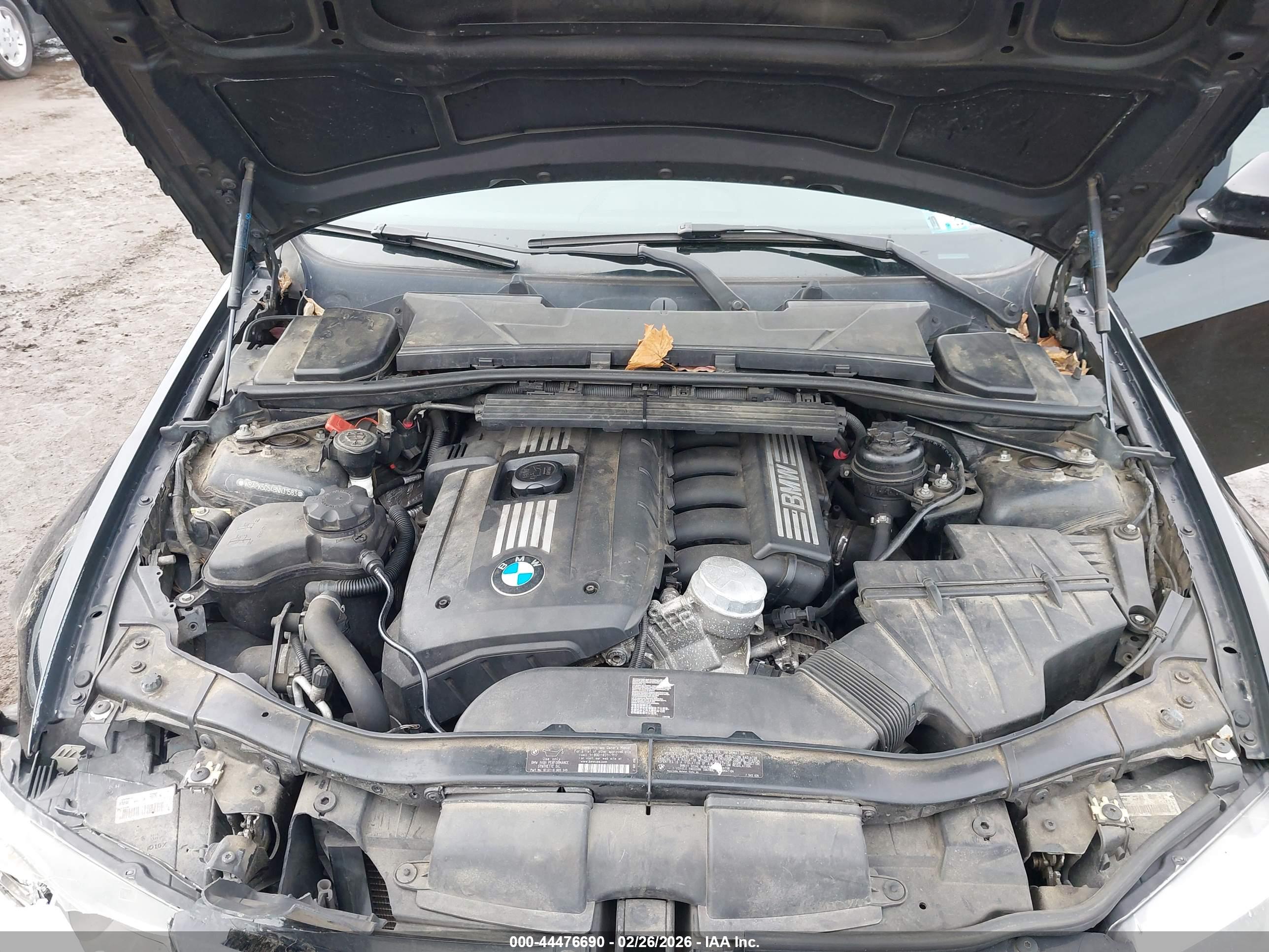 BMW 328I image 10