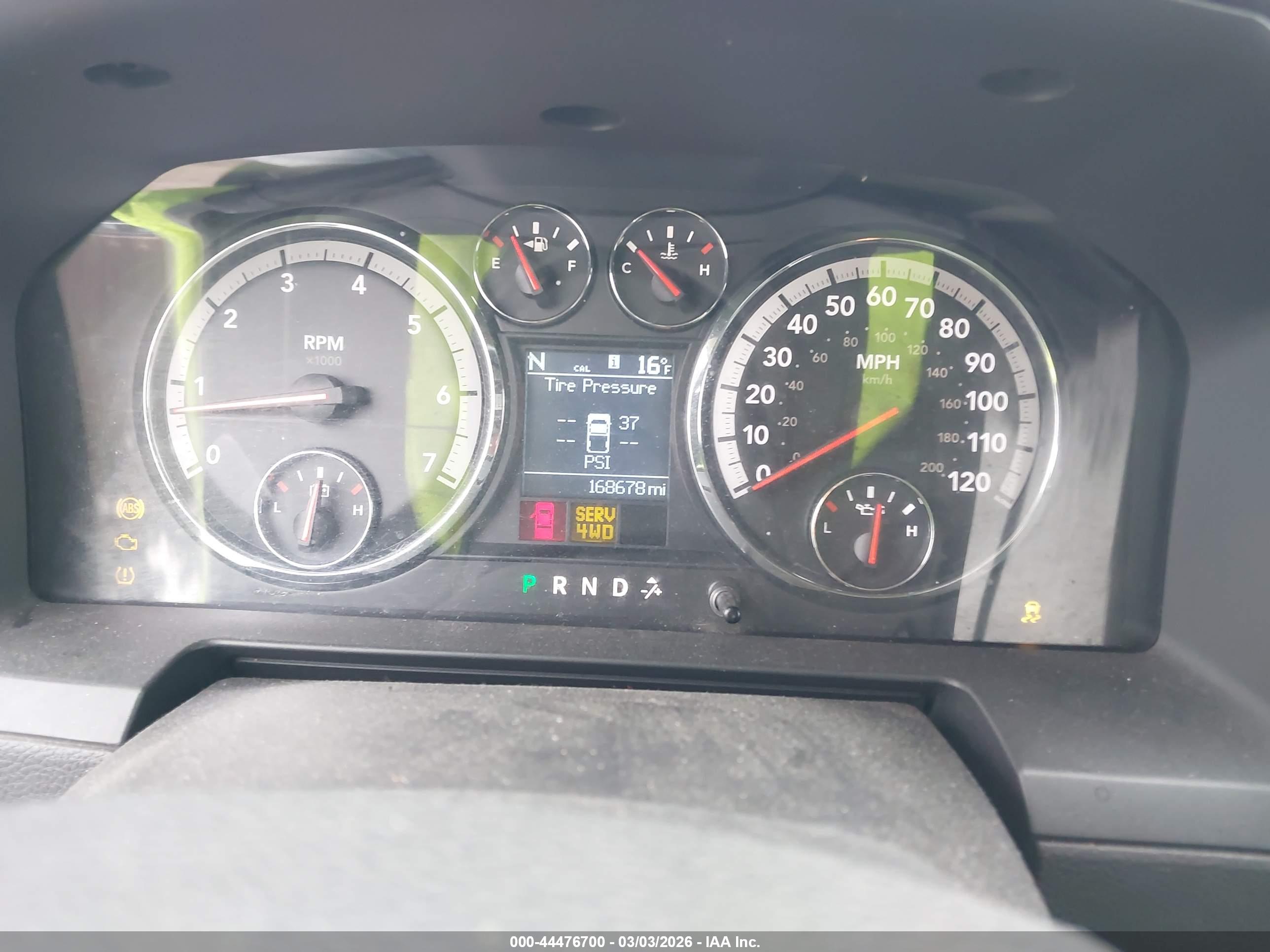 DODGE RAM image 7
