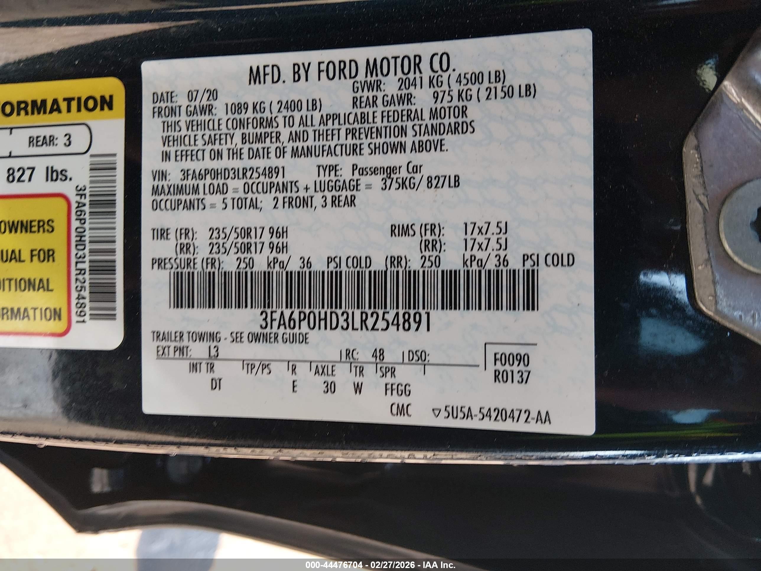 FORD FUSION image 9