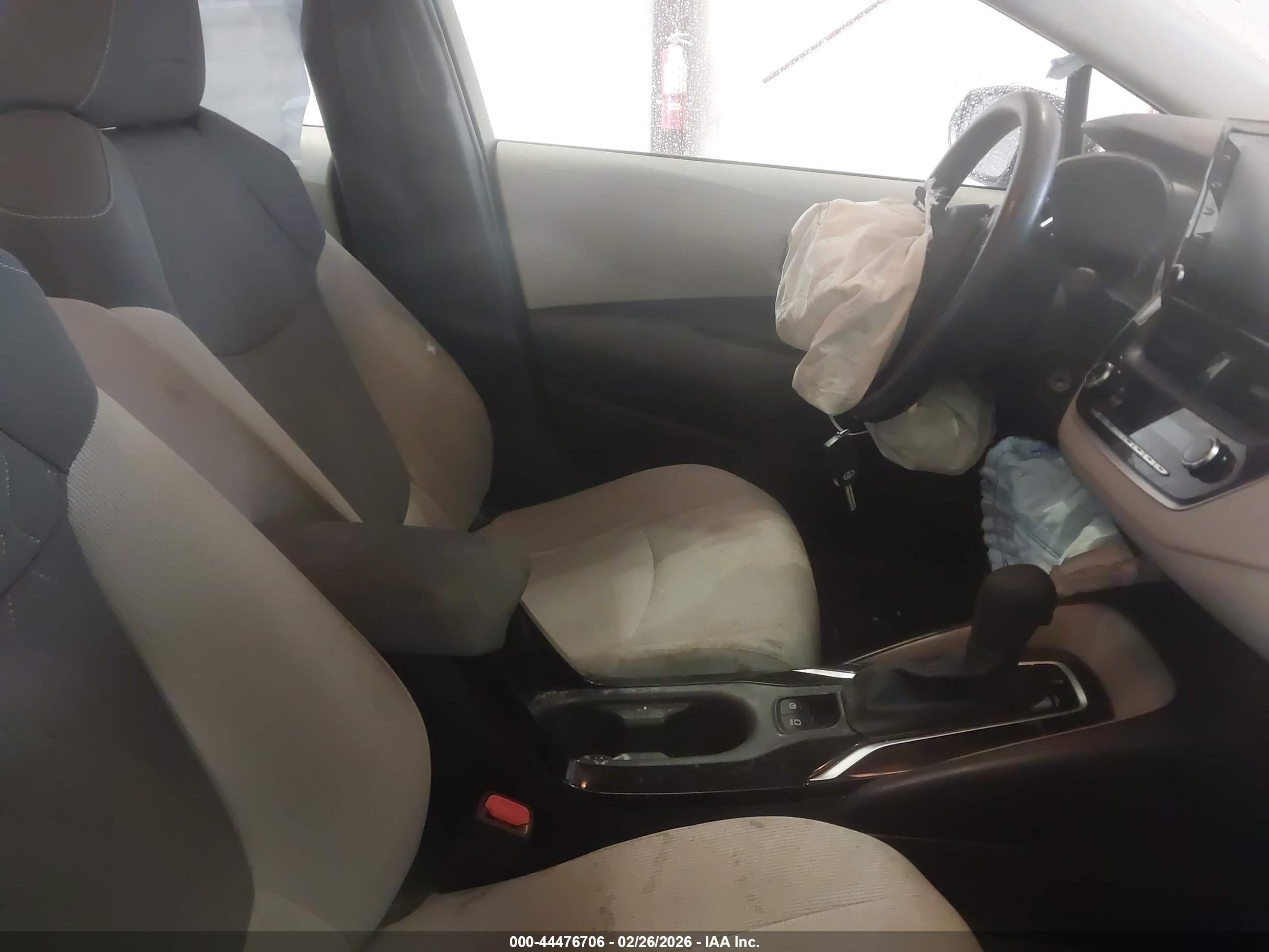 TOYOTA COROLLA image 5
