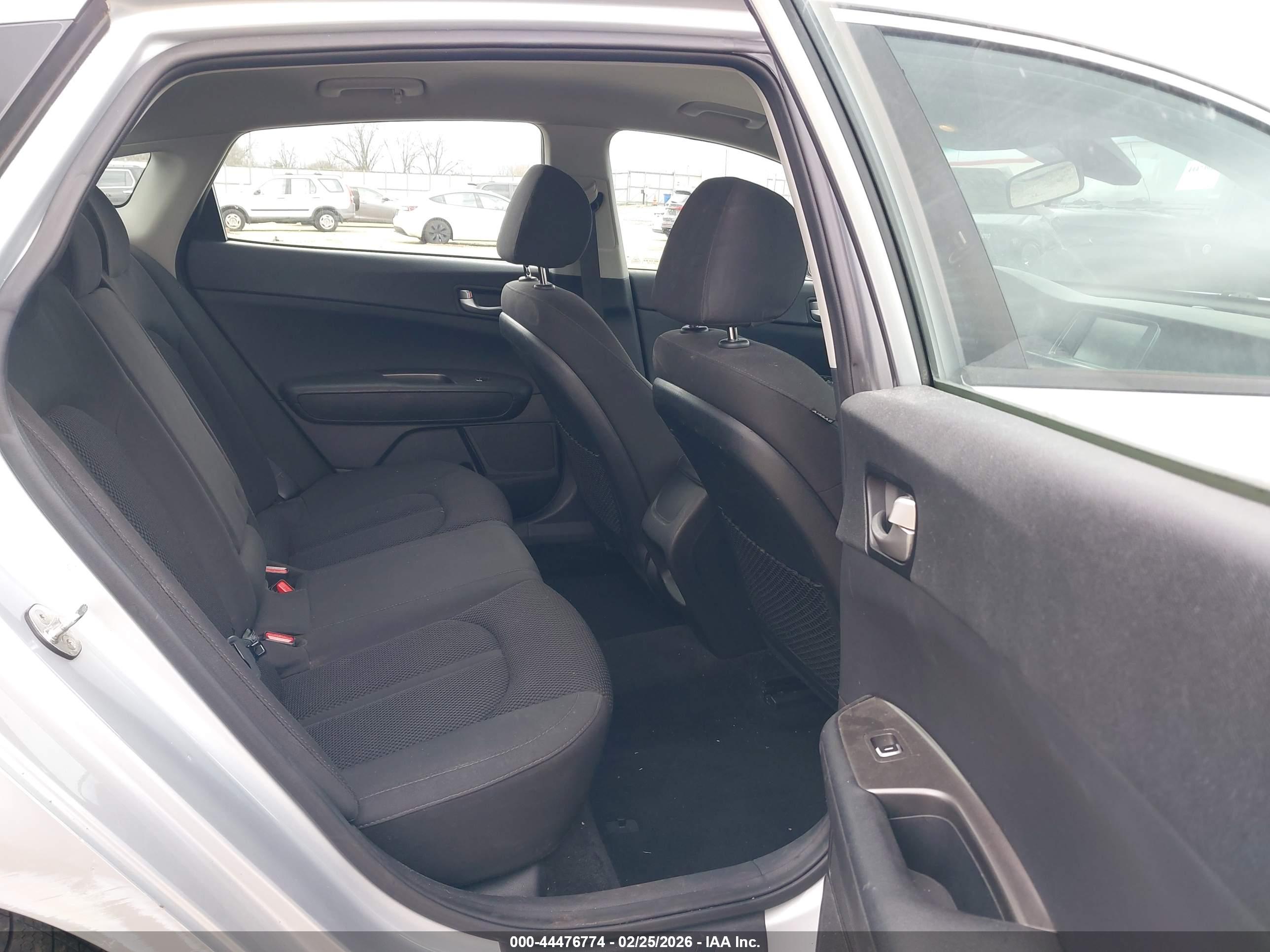 KIA OPTIMA image 8