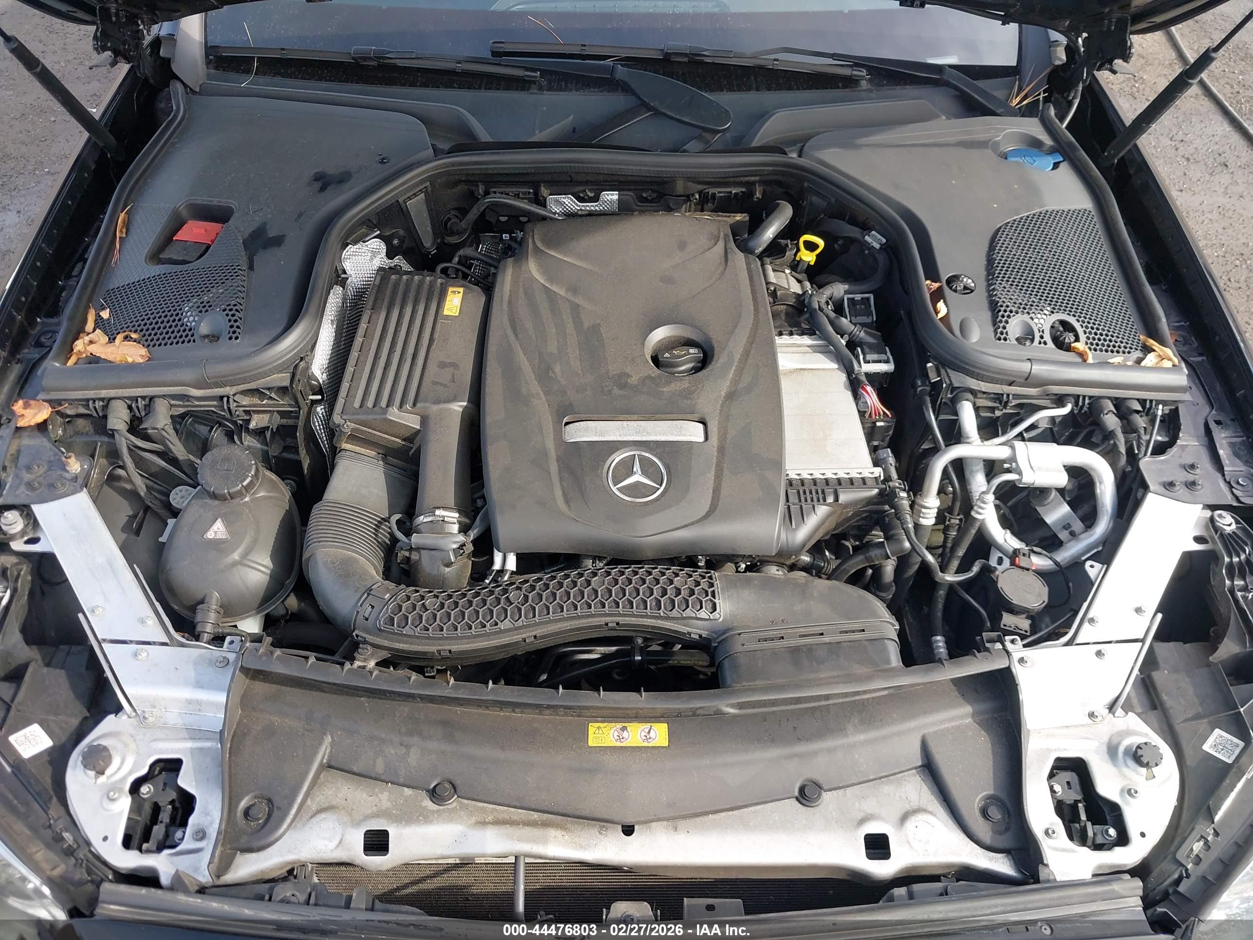 MERCEDES-BENZ E image 10