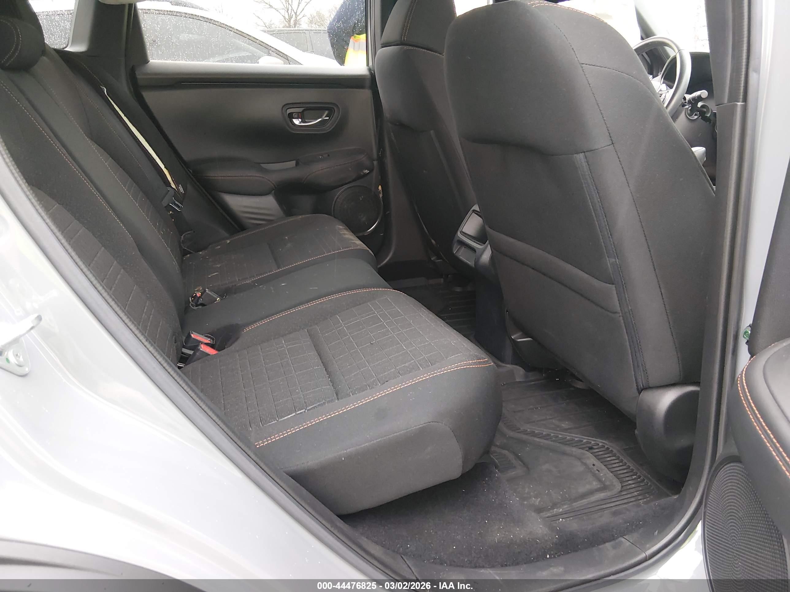 HONDA HR-V image 8