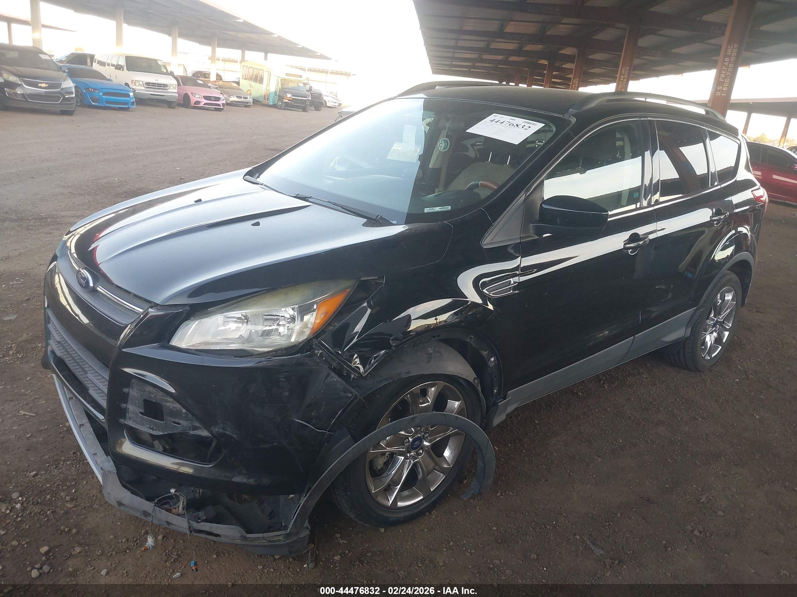 FORD ESCAPE image 2