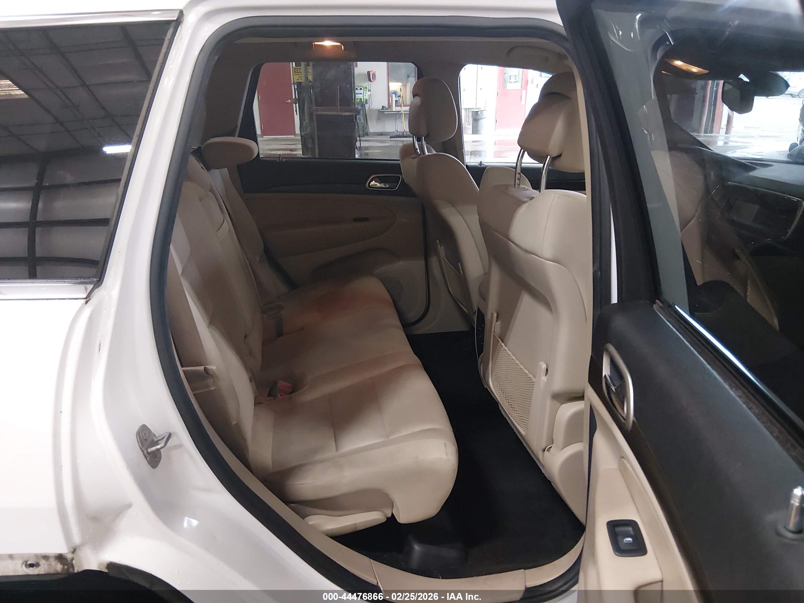 JEEP GRAND image 8