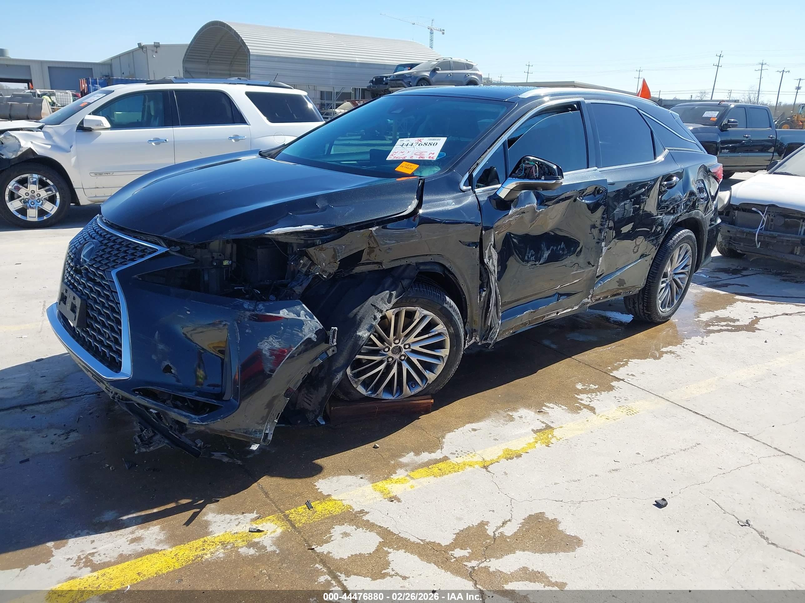 LEXUS RX image 2