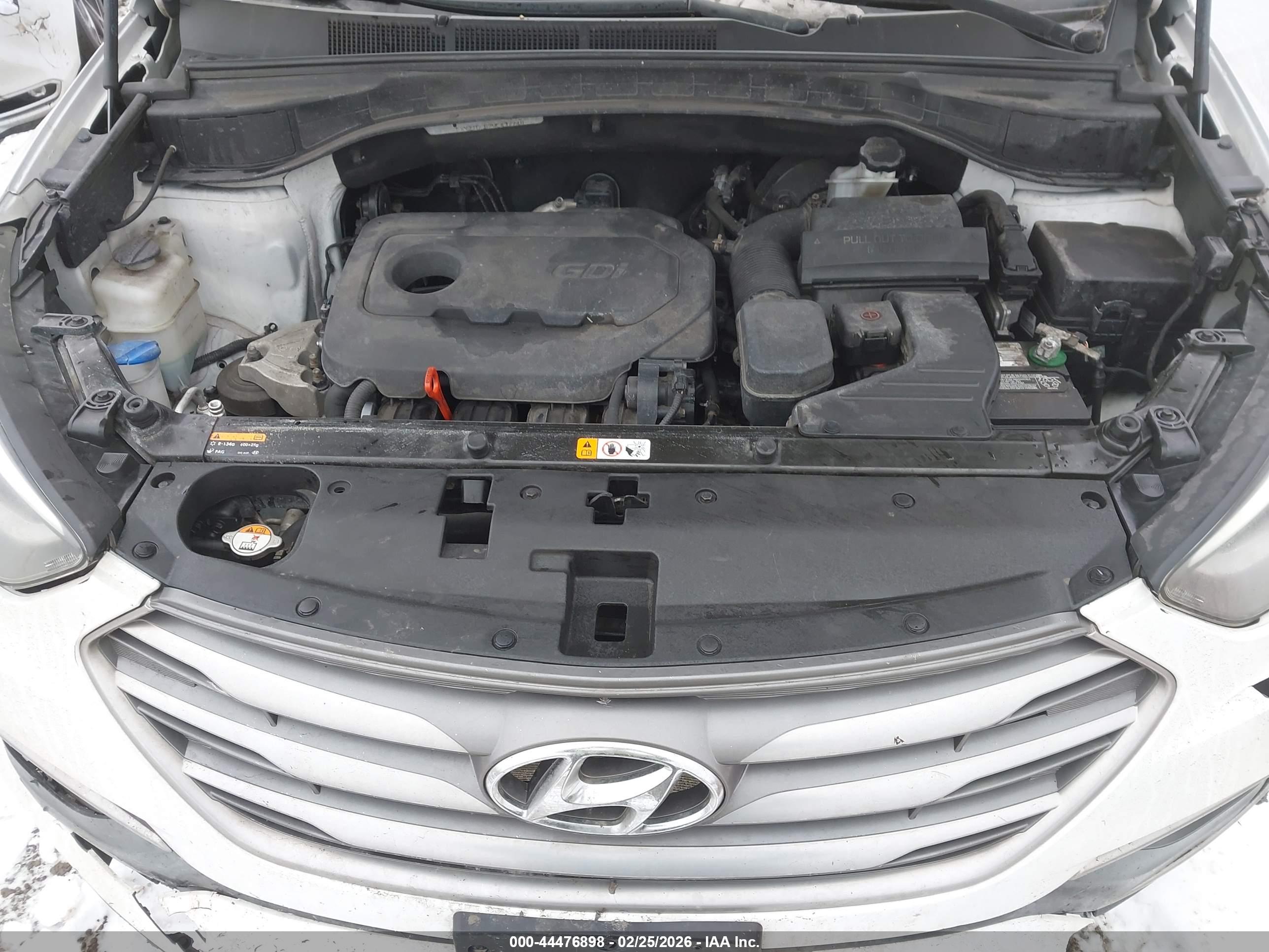 HYUNDAI SANTA image 10