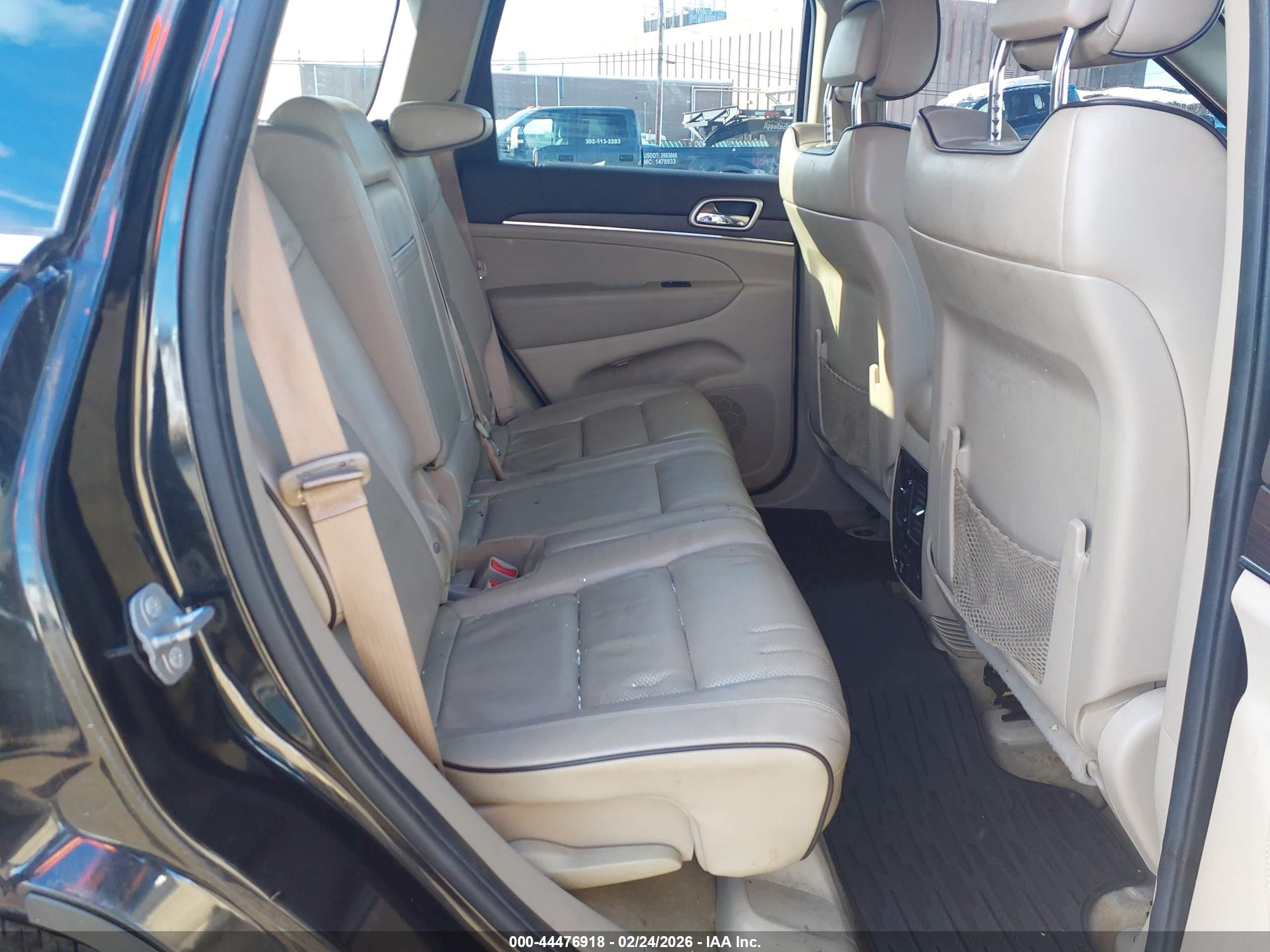 JEEP GRAND image 8