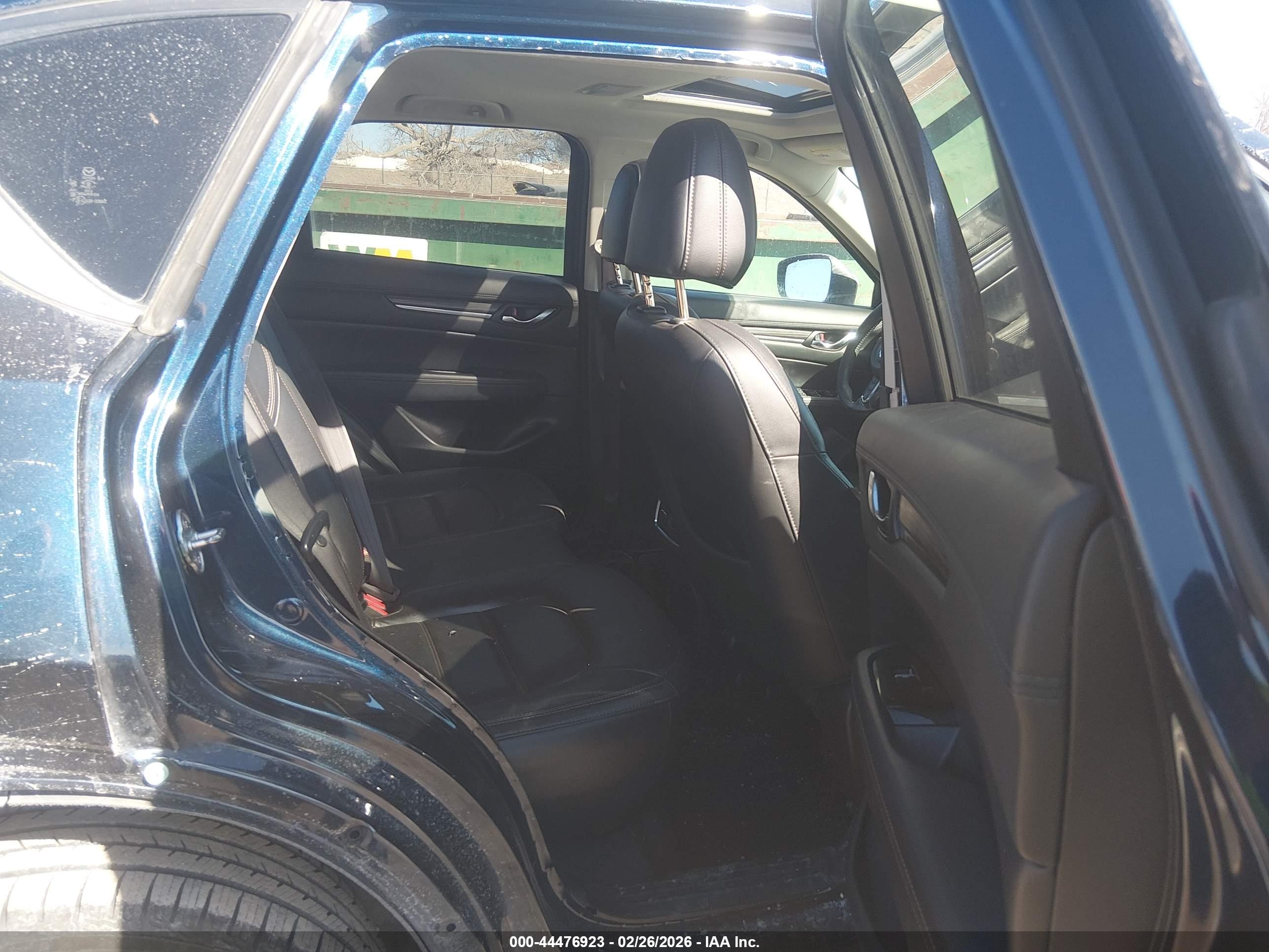 MAZDA CX-5 image 8
