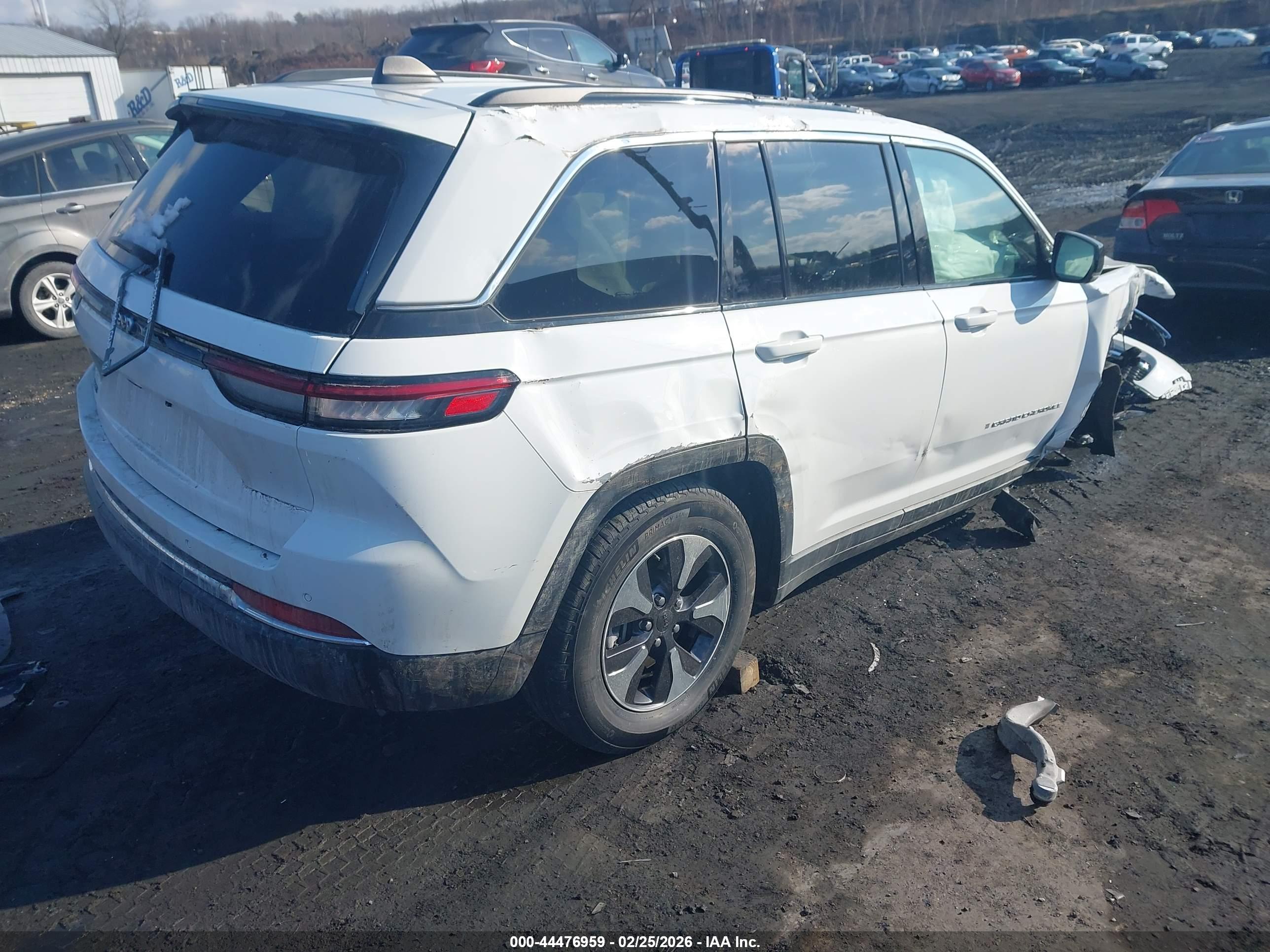 JEEP GRAND image 4
