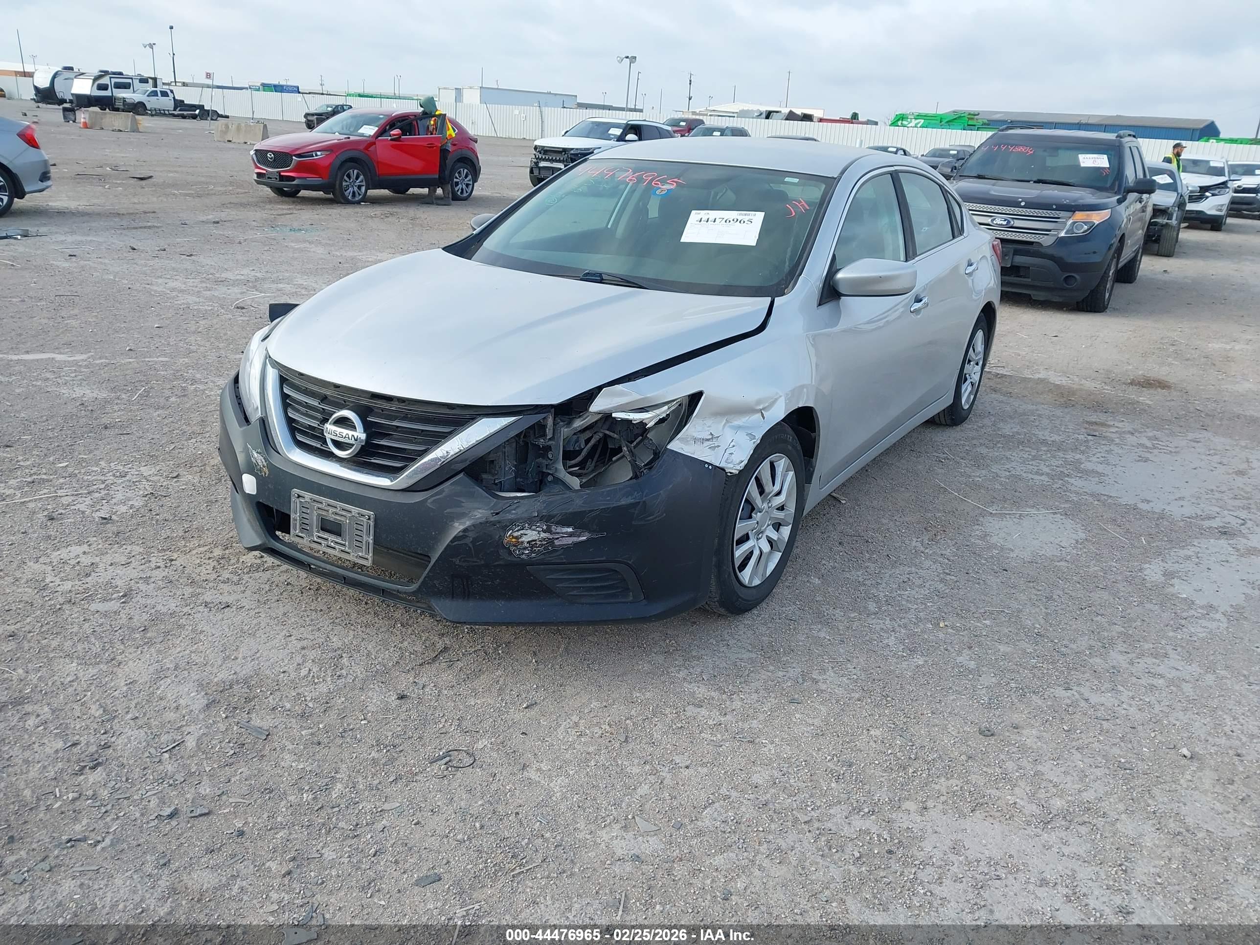NISSAN ALTIMA image 6