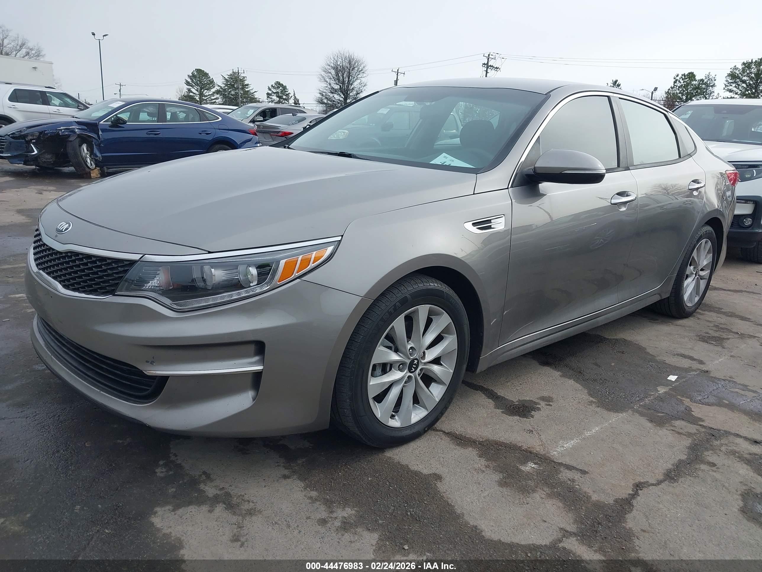 KIA OPTIMA image 2