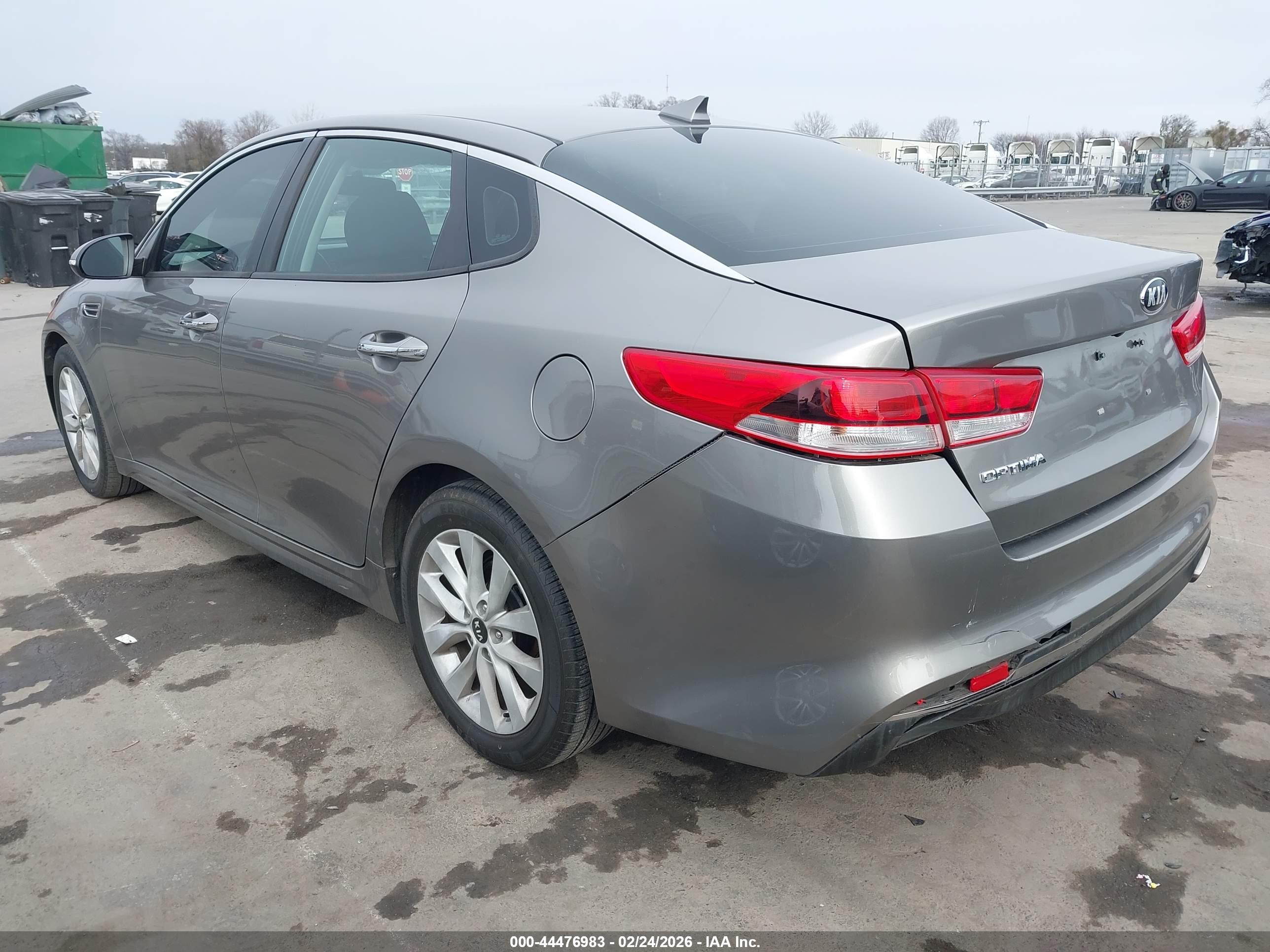 KIA OPTIMA image 3