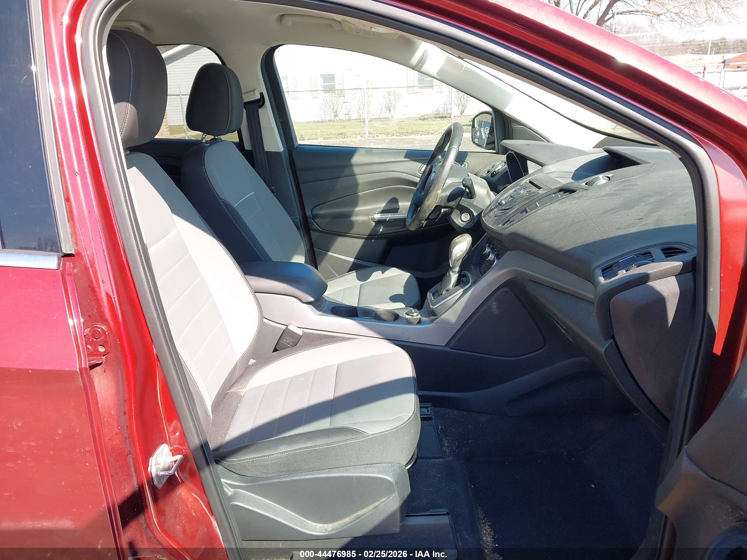 FORD ESCAPE image 5
