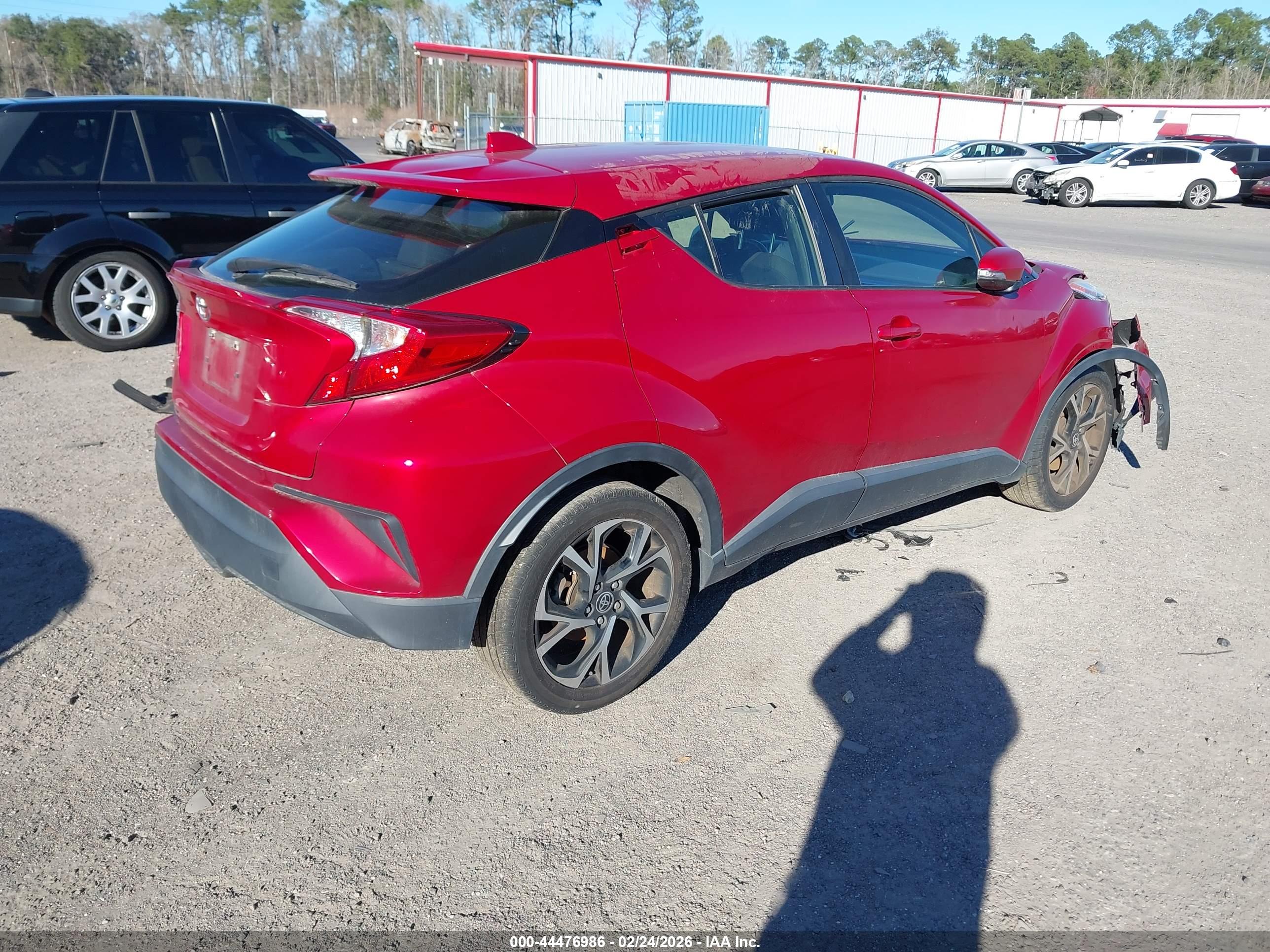 TOYOTA C-HR image 4