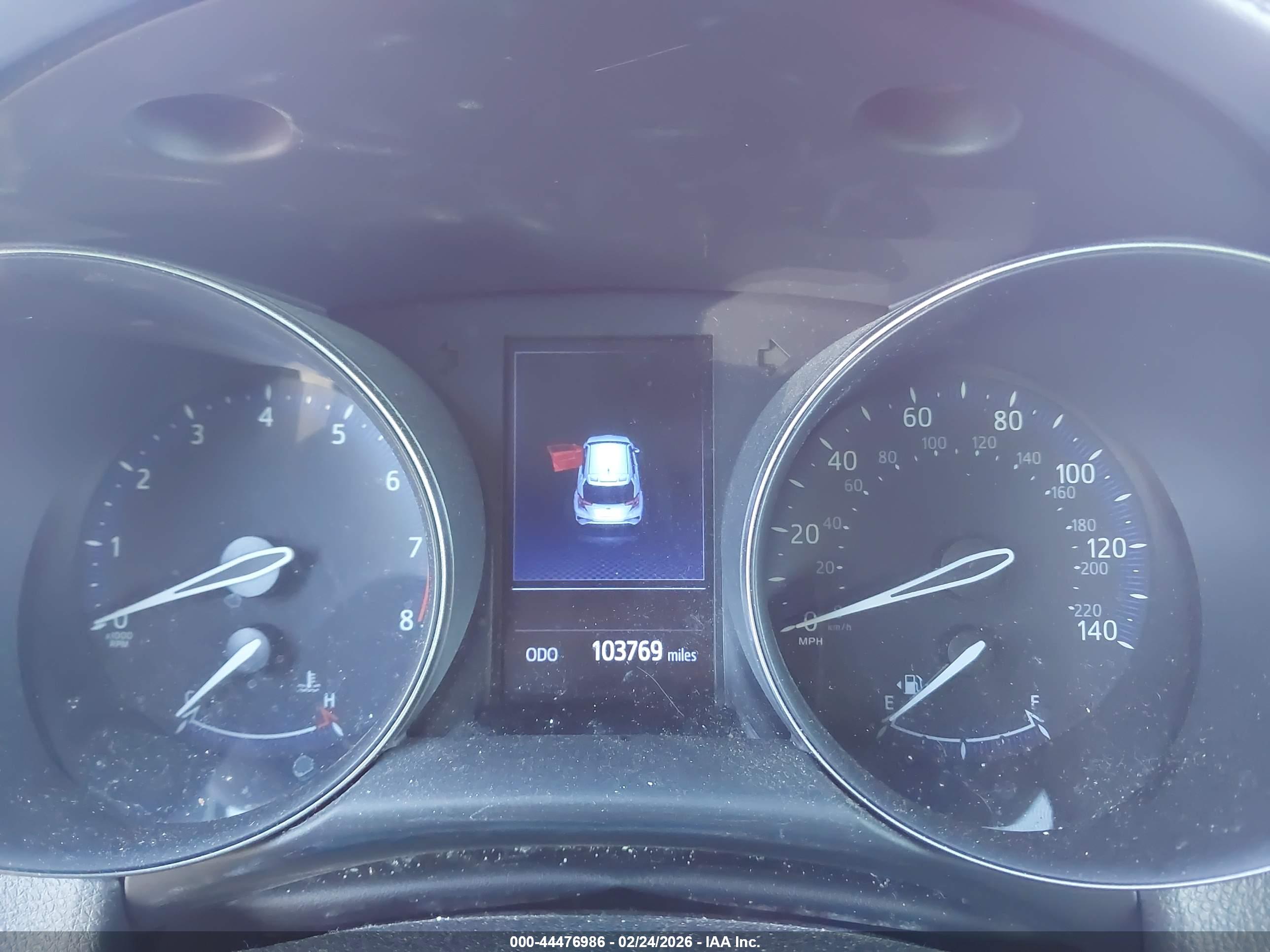 TOYOTA C-HR image 7