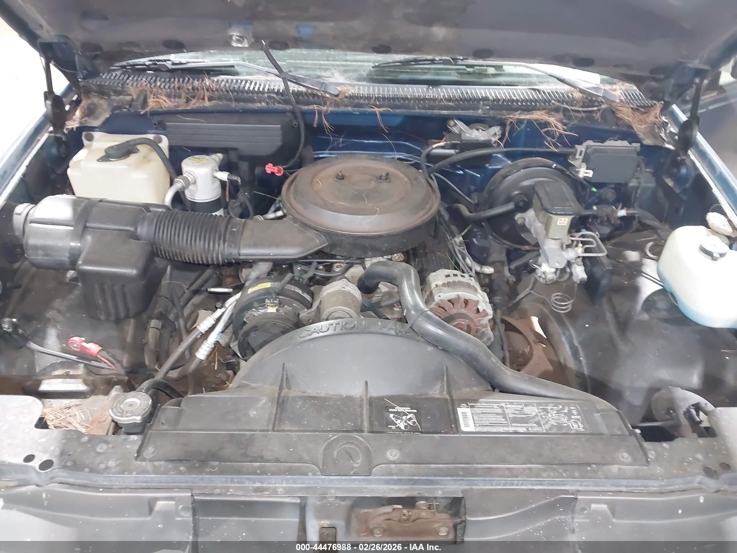 CHEVROLET GMT-400 image 10