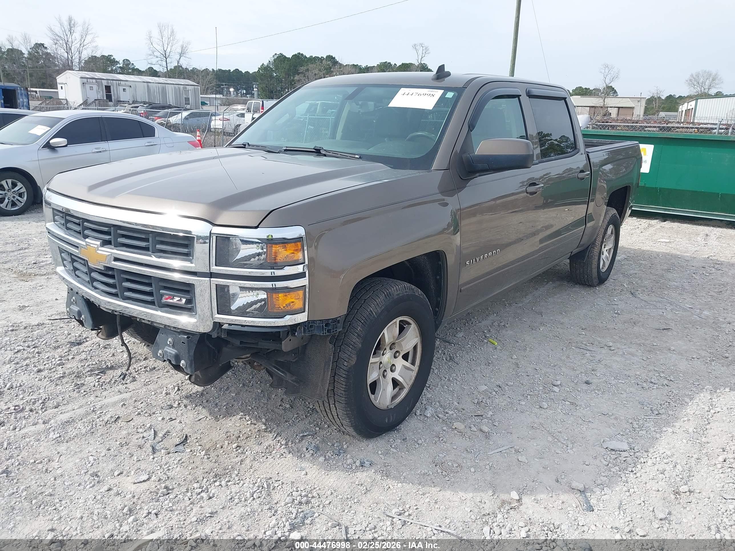 CHEVROLET SILVERADO image 2