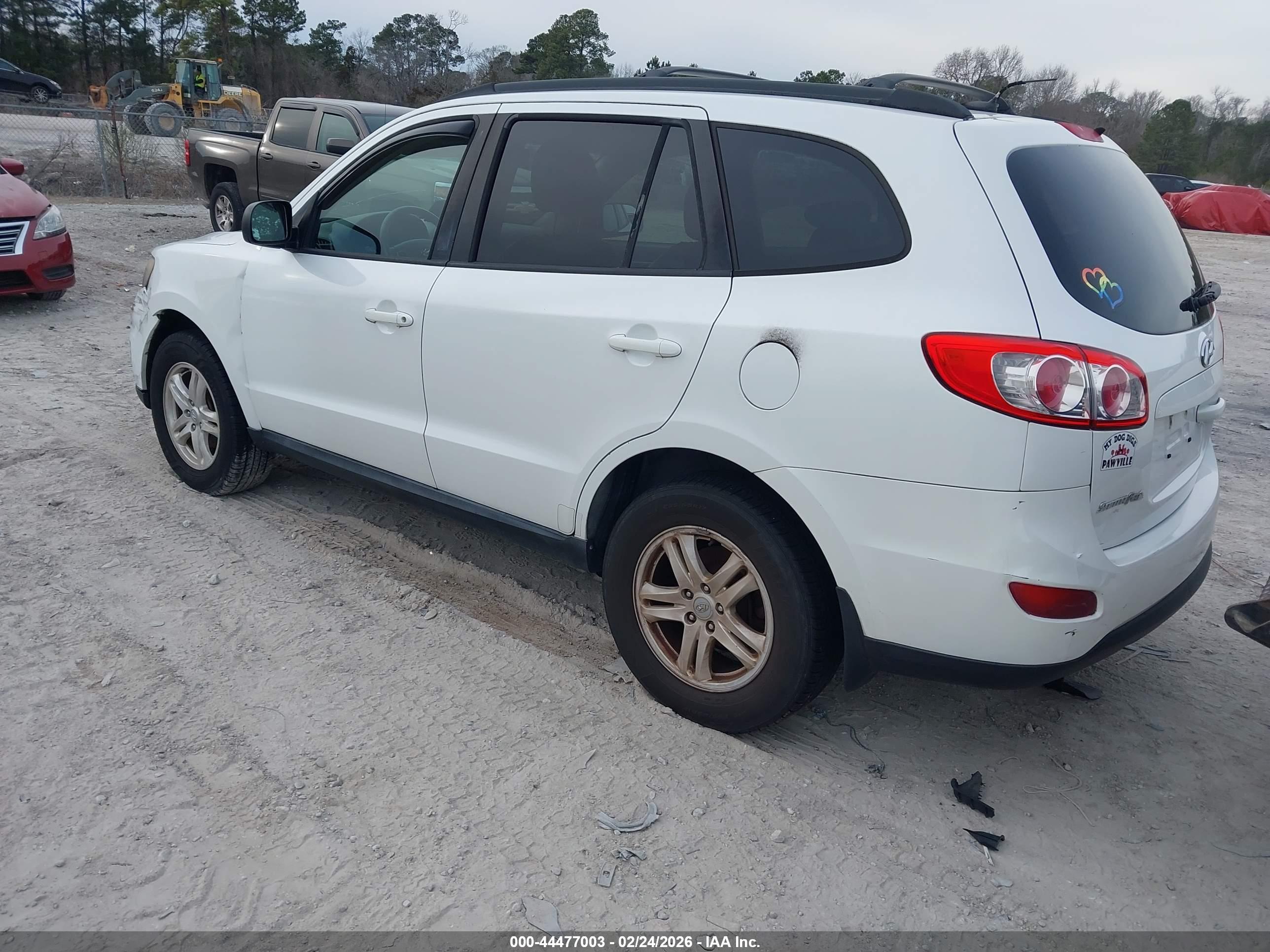HYUNDAI SANTA image 3