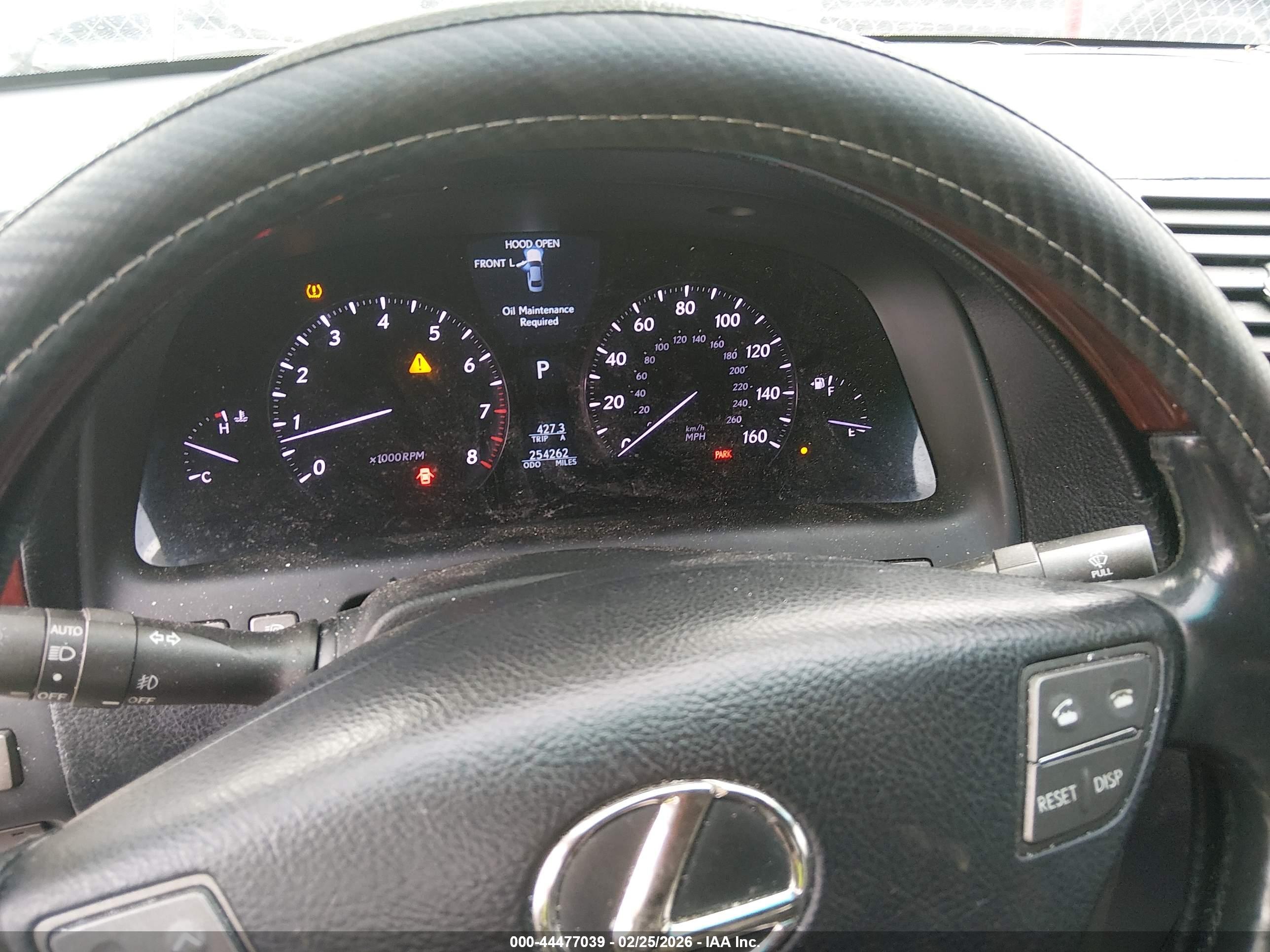 LEXUS LS image 7