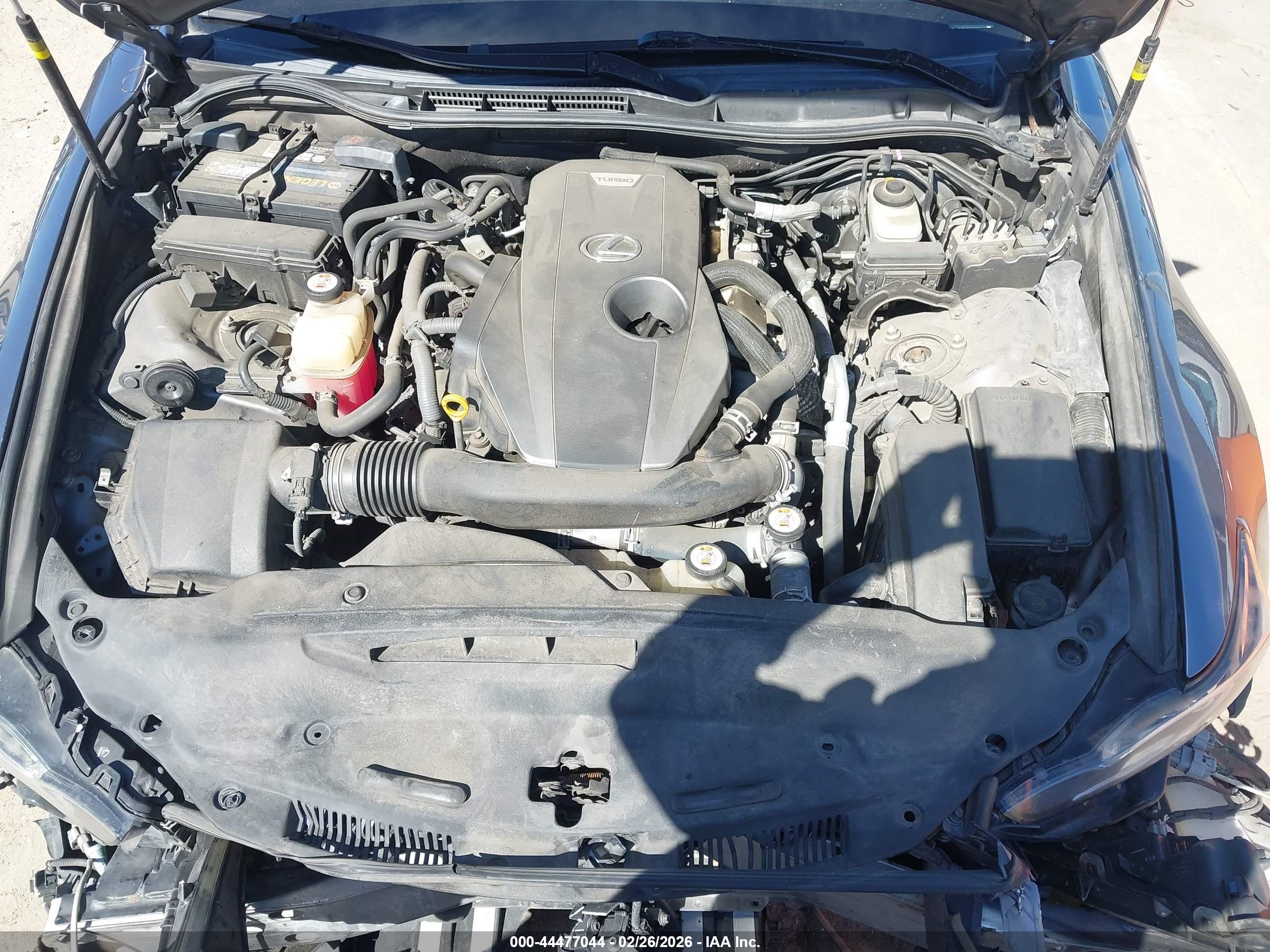 LEXUS IS image 10
