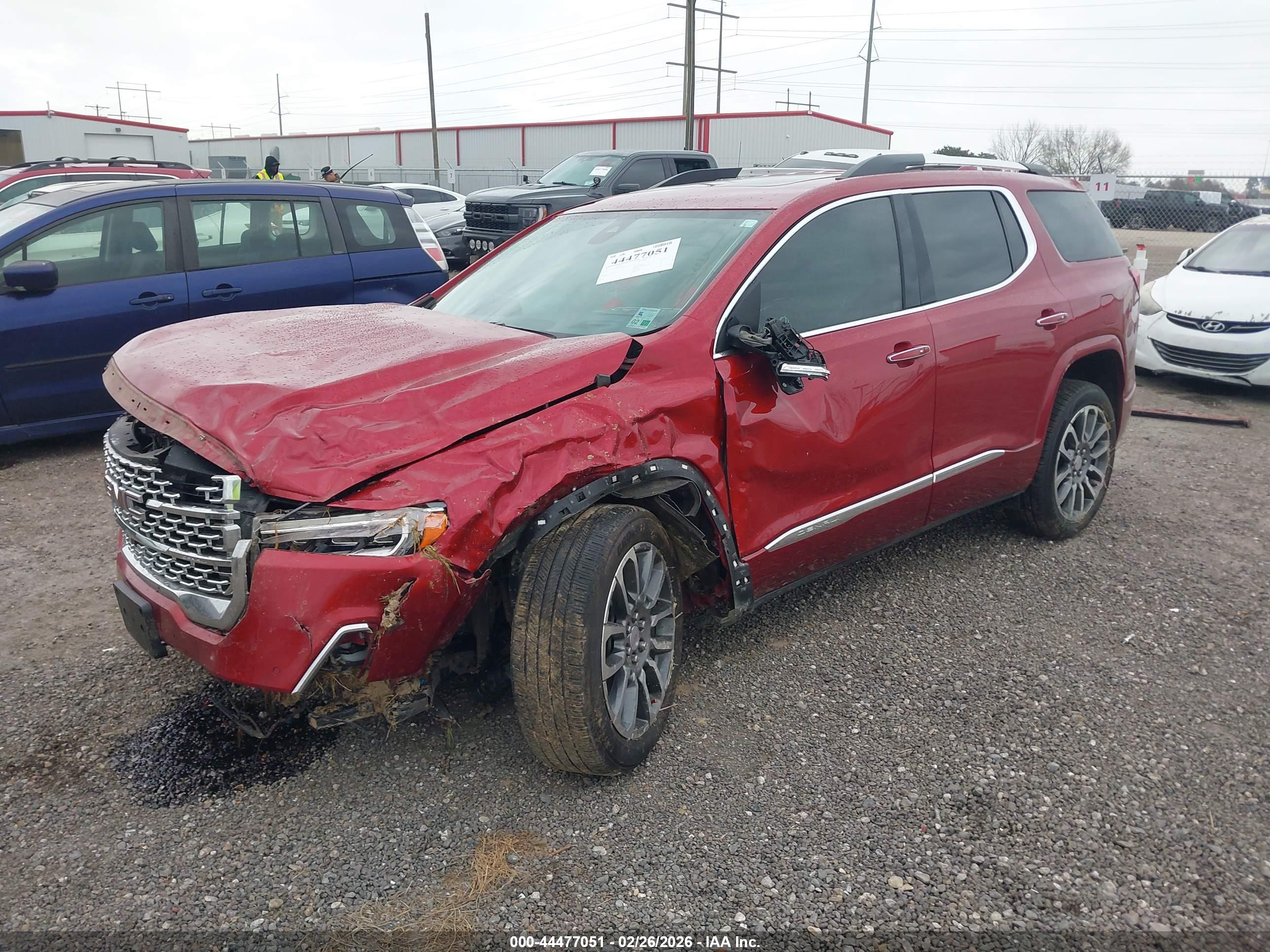 GMC ACADIA image 2