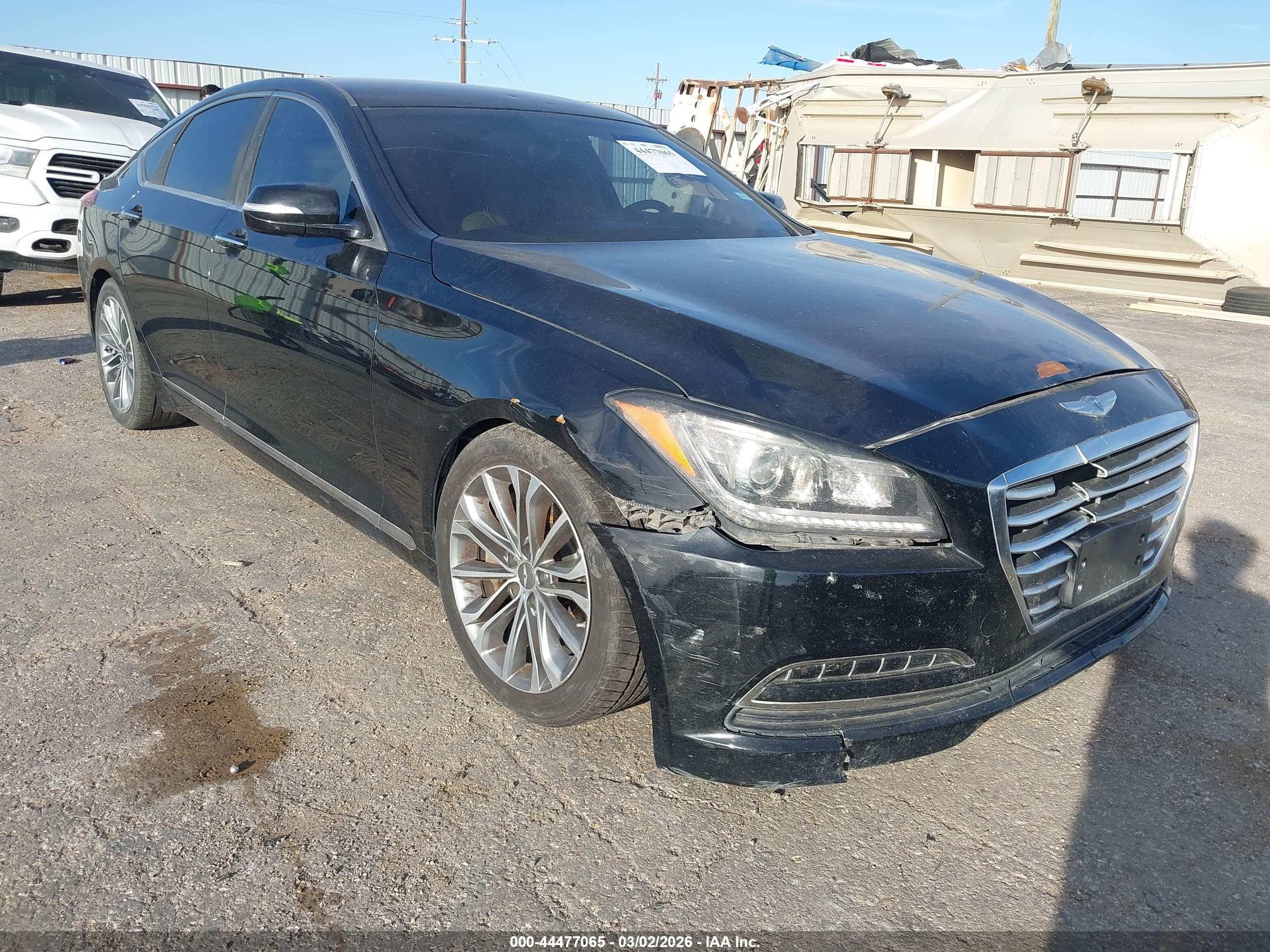 HYUNDAI GENESIS image 6