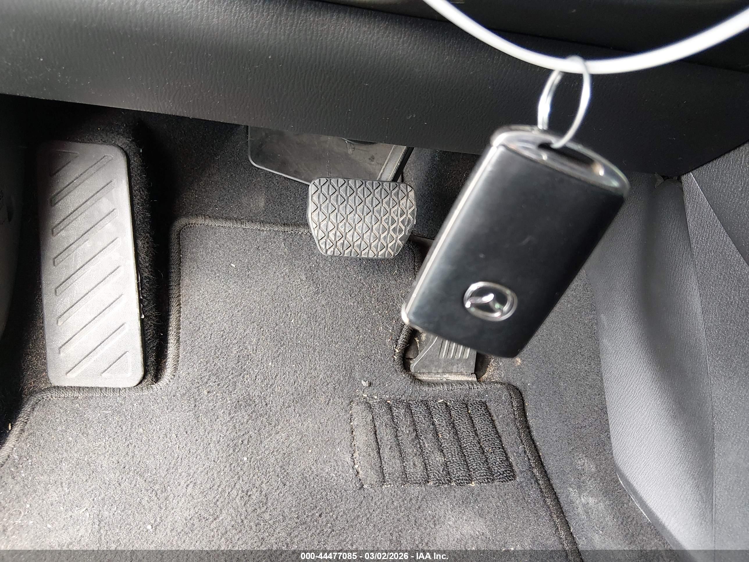 MAZDA MAZDA6 image 11