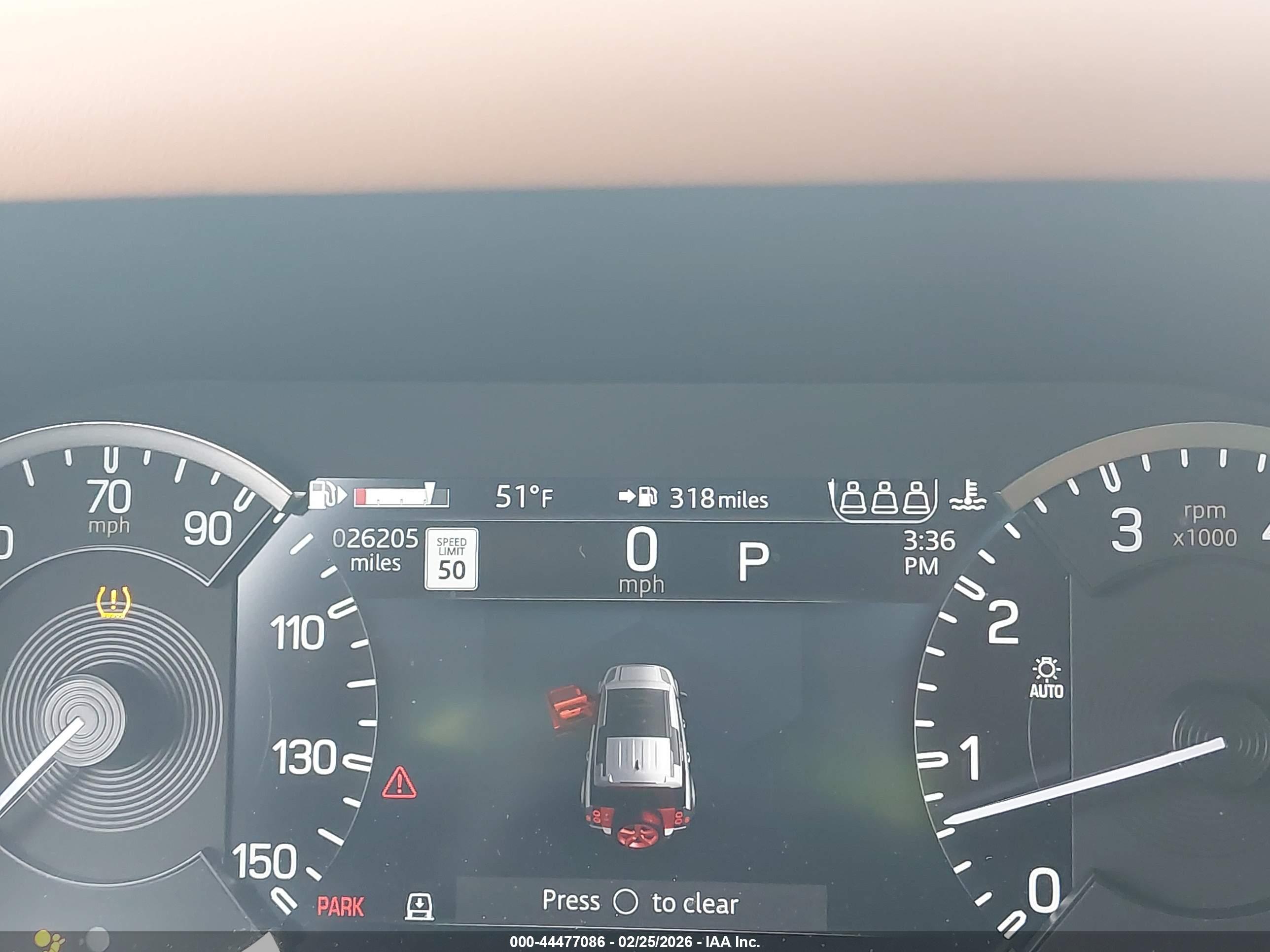 LAND ROVER image 7