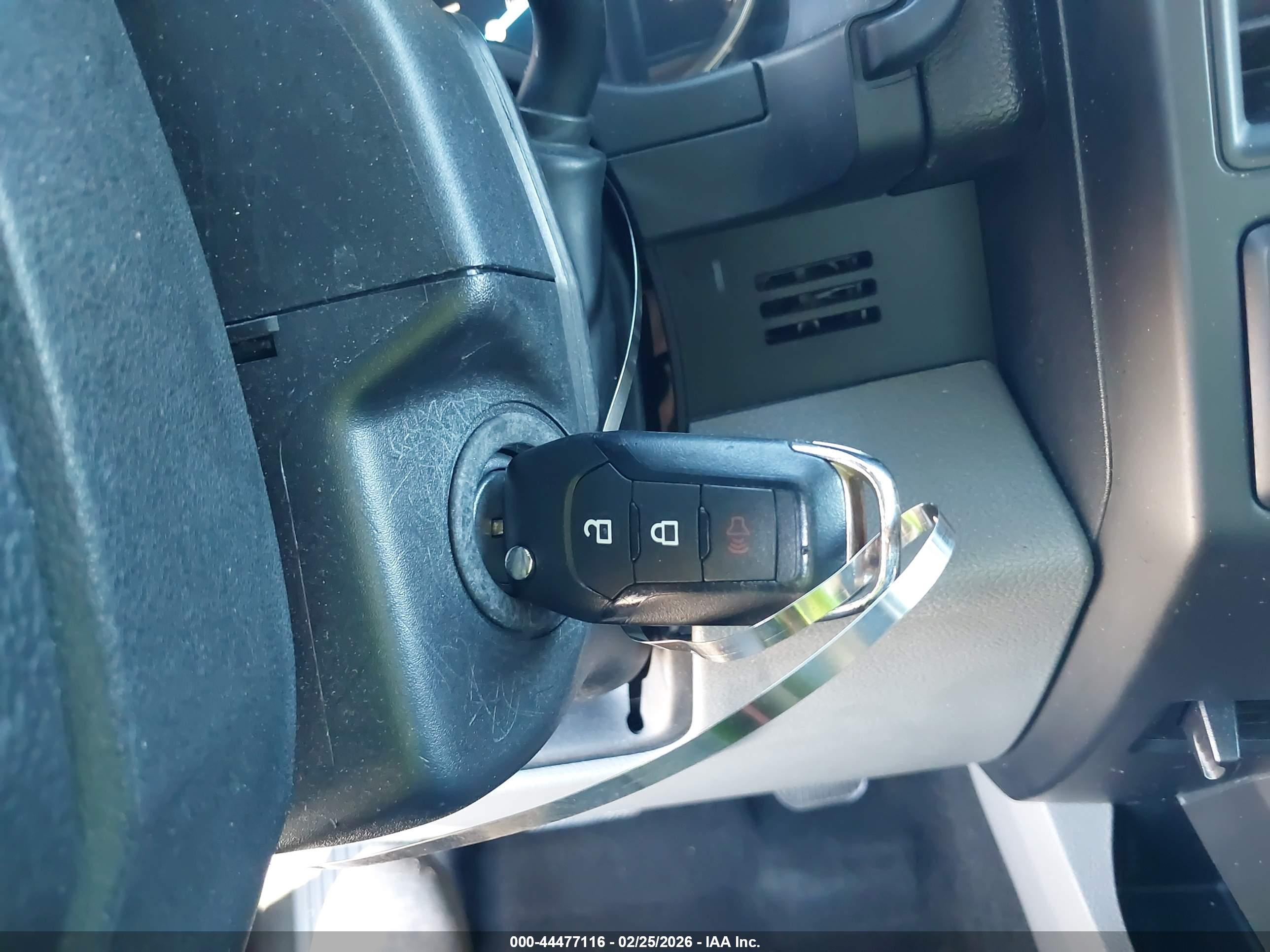 FORD F-150 image 11