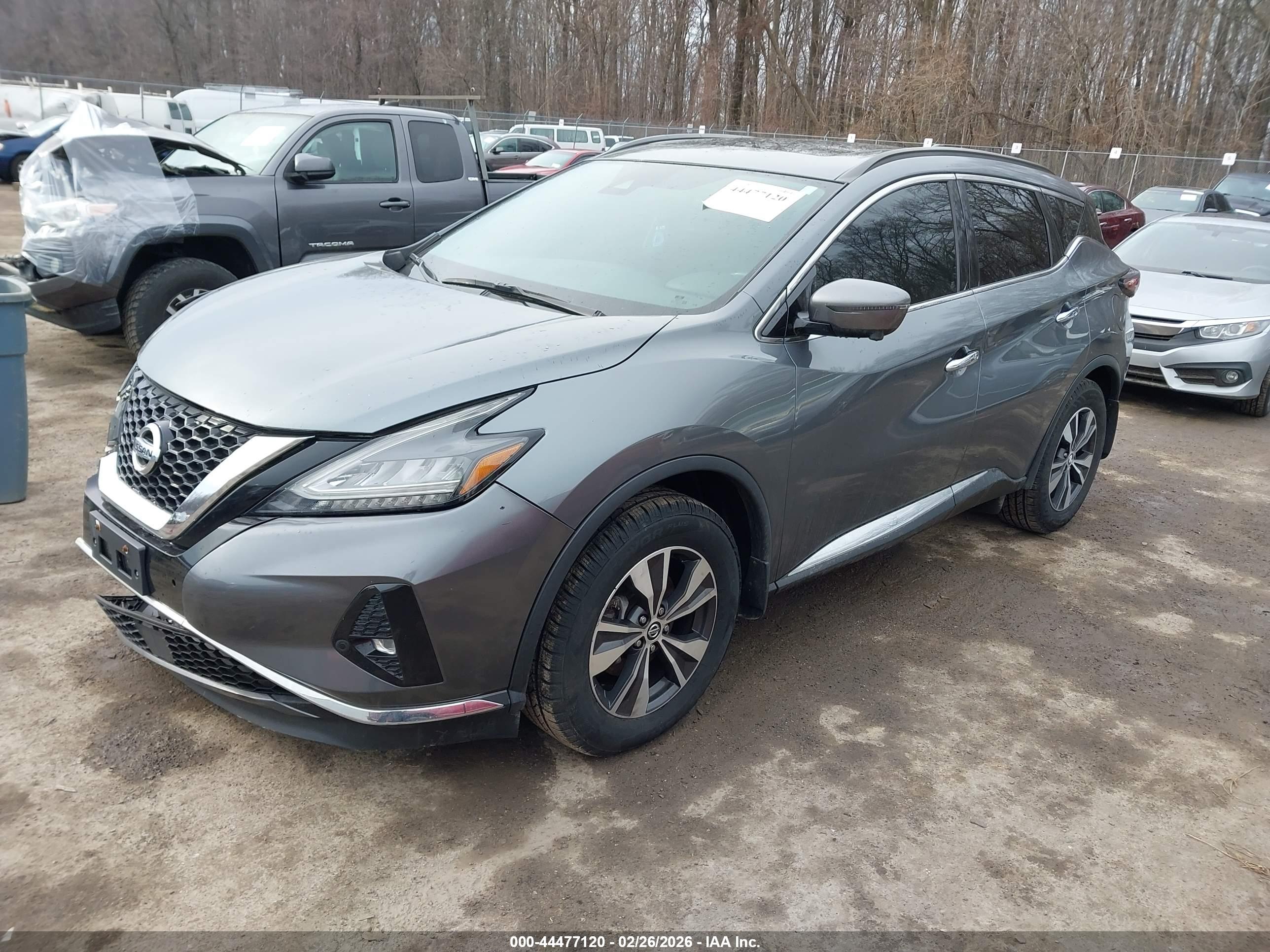 NISSAN MURANO image 2