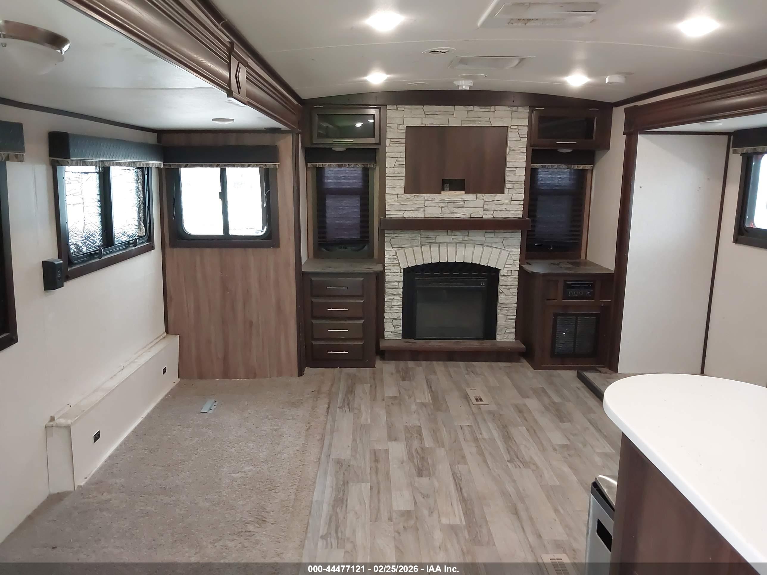 JAYCO WHITE image 8