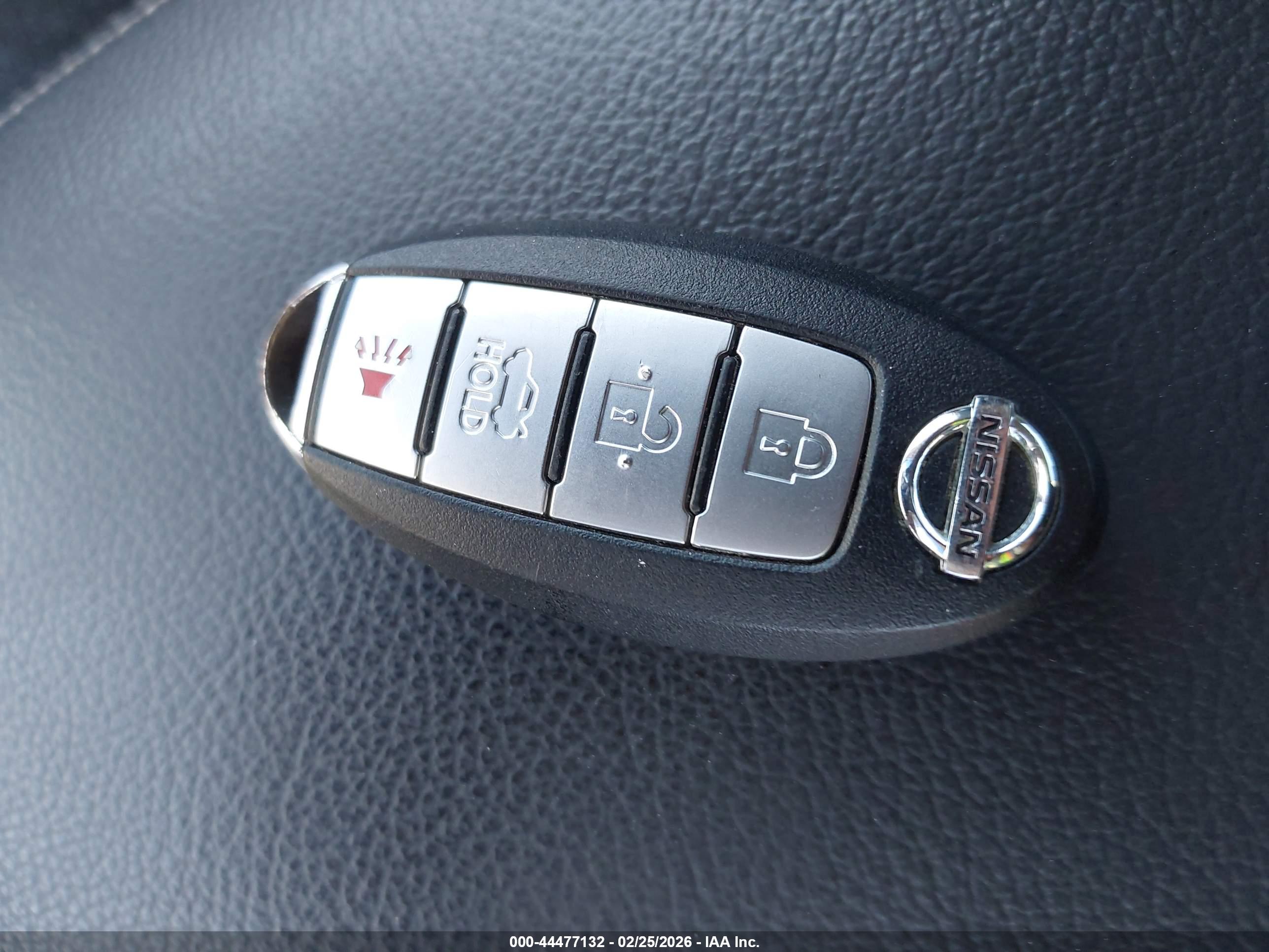 NISSAN ALTIMA image 11
