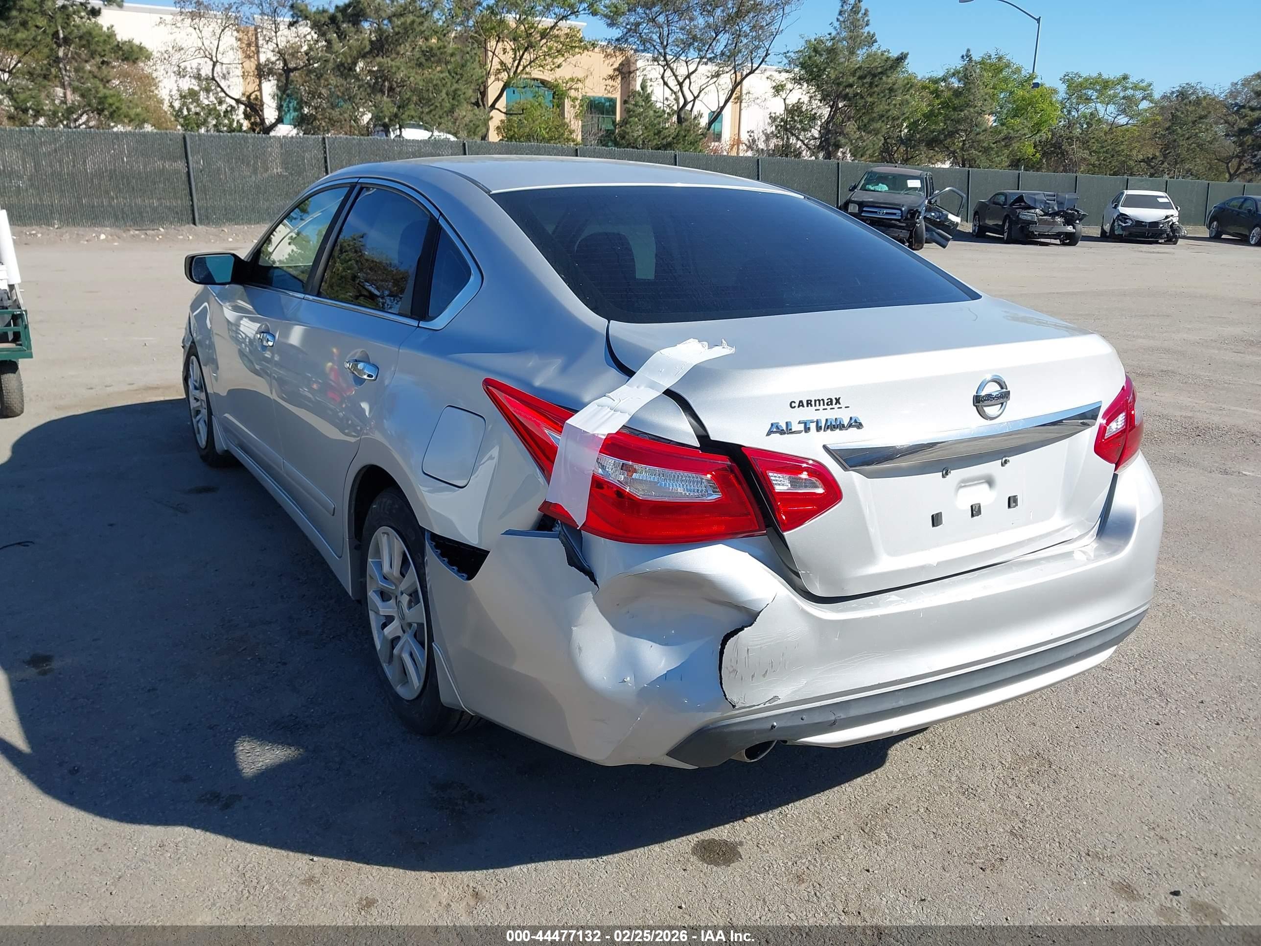 NISSAN ALTIMA image 6