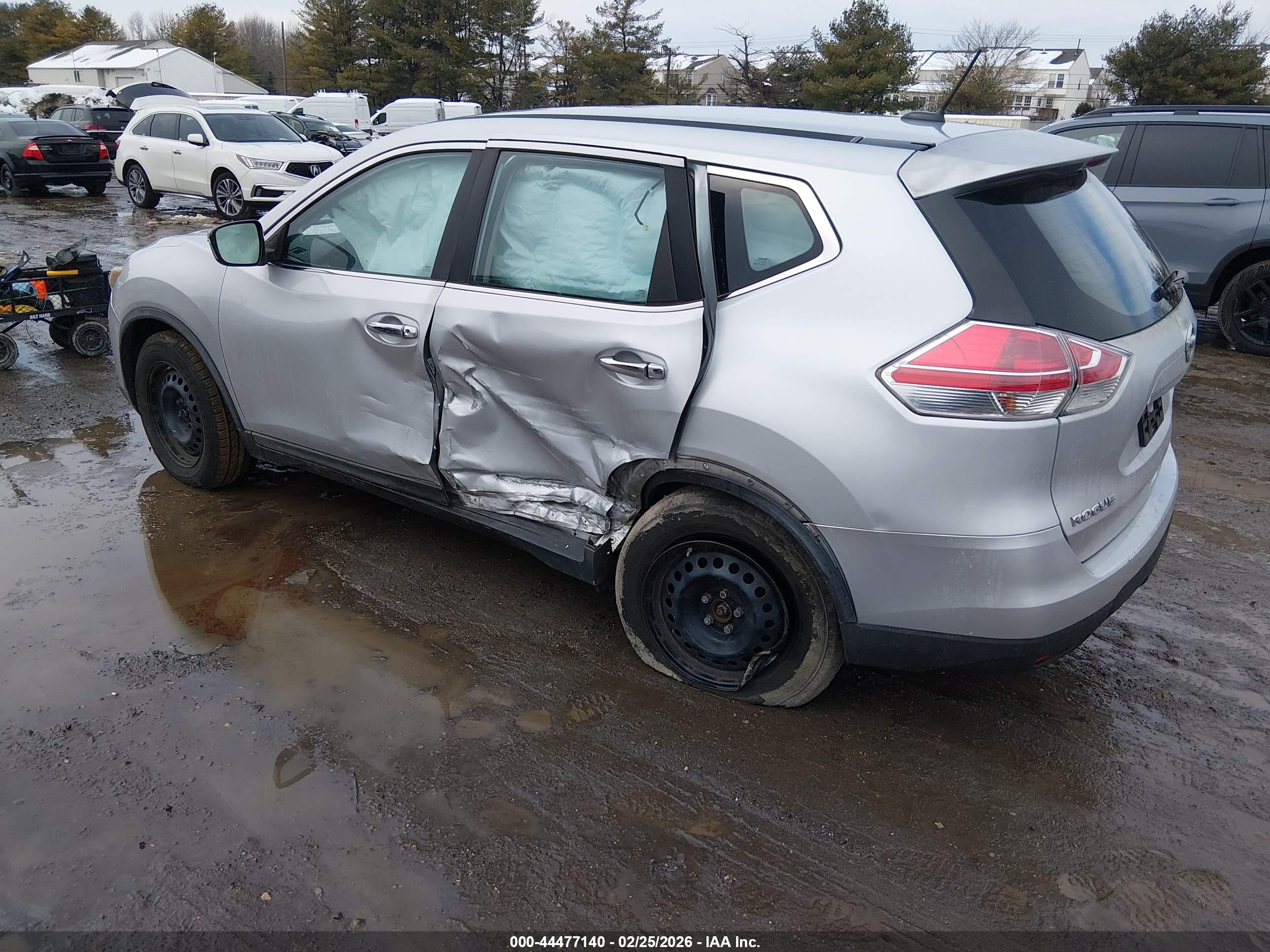 NISSAN ROGUE image 3