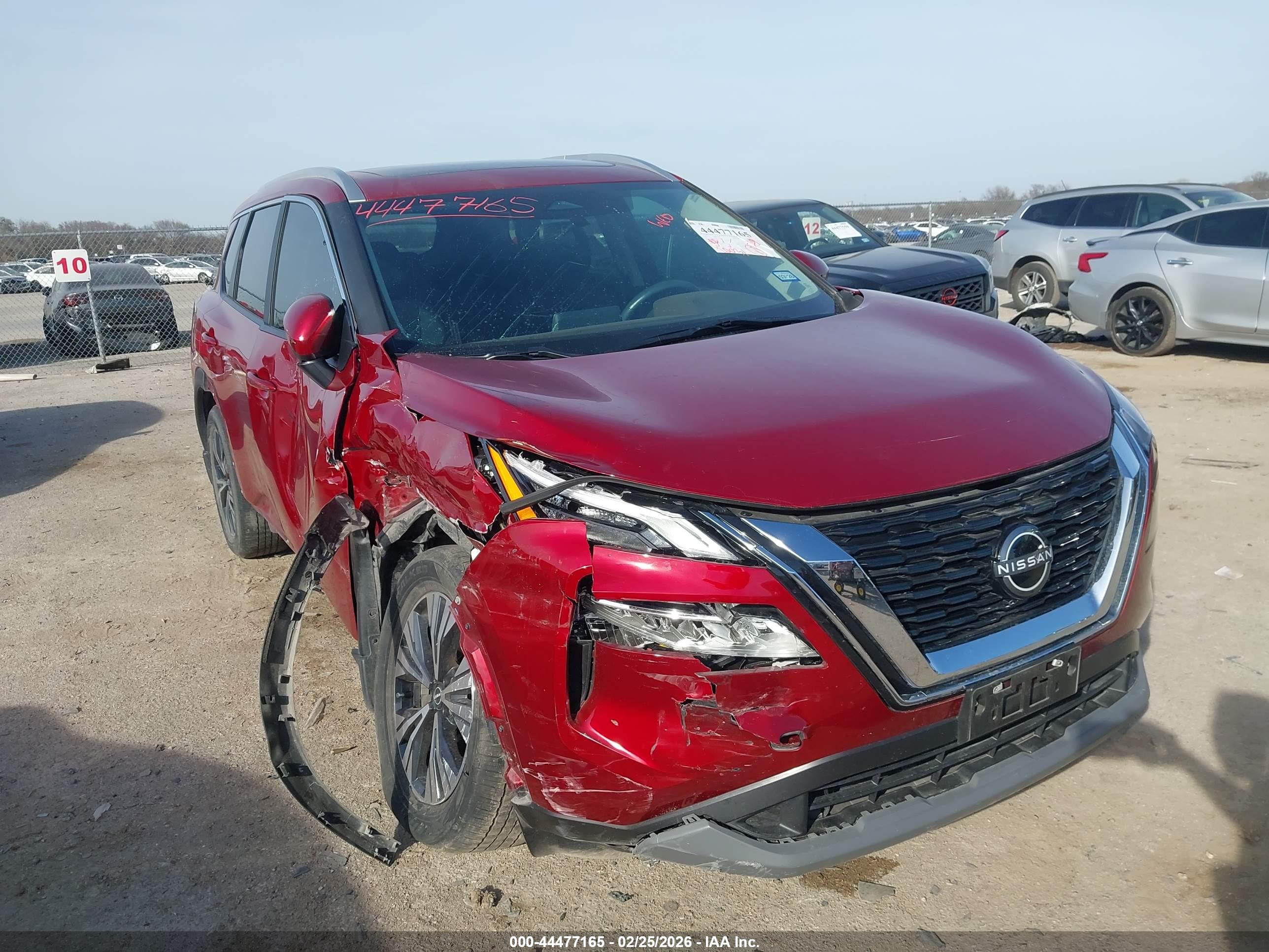 NISSAN ROGUE image 6