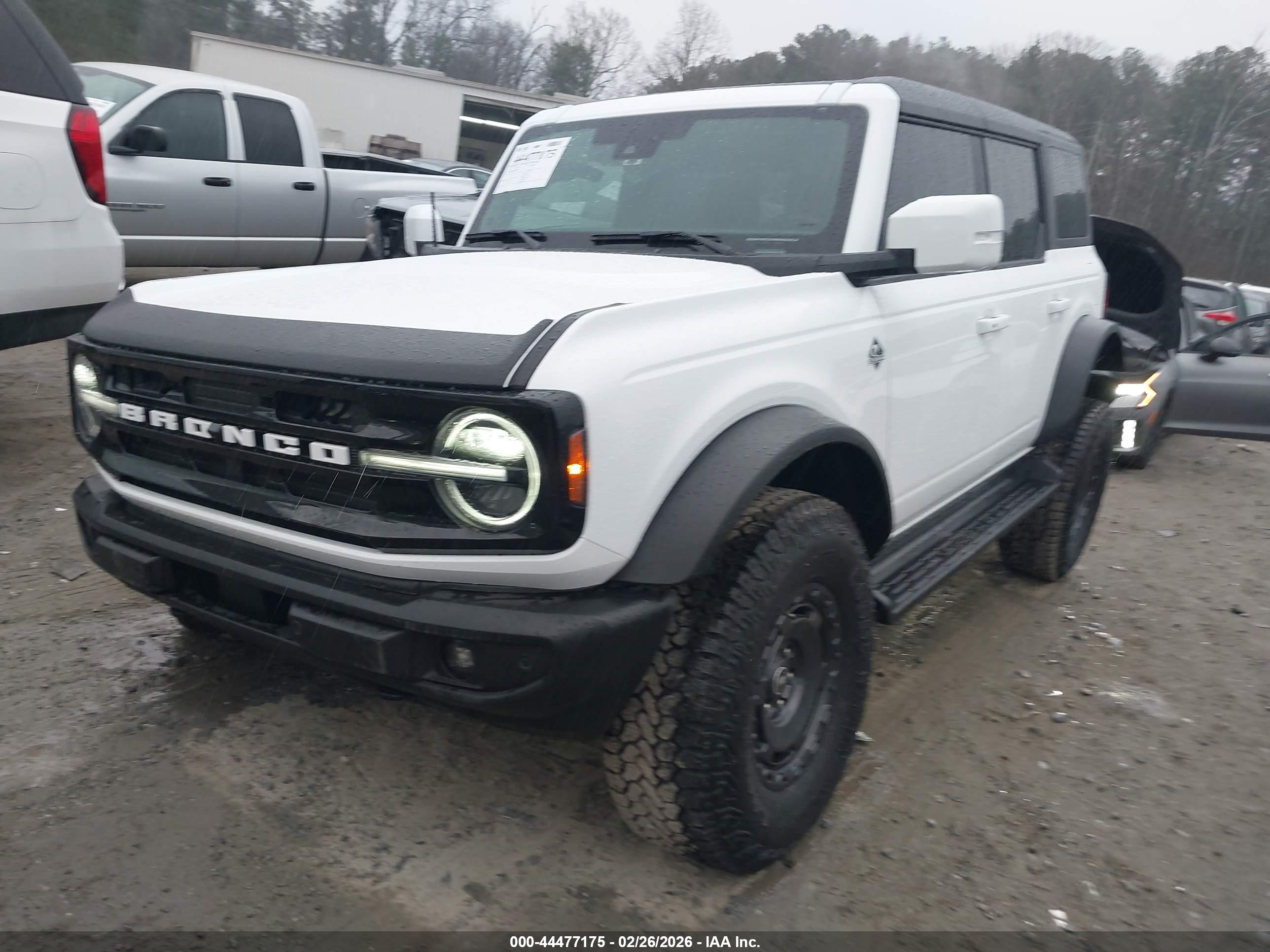 FORD BRONCO image 2